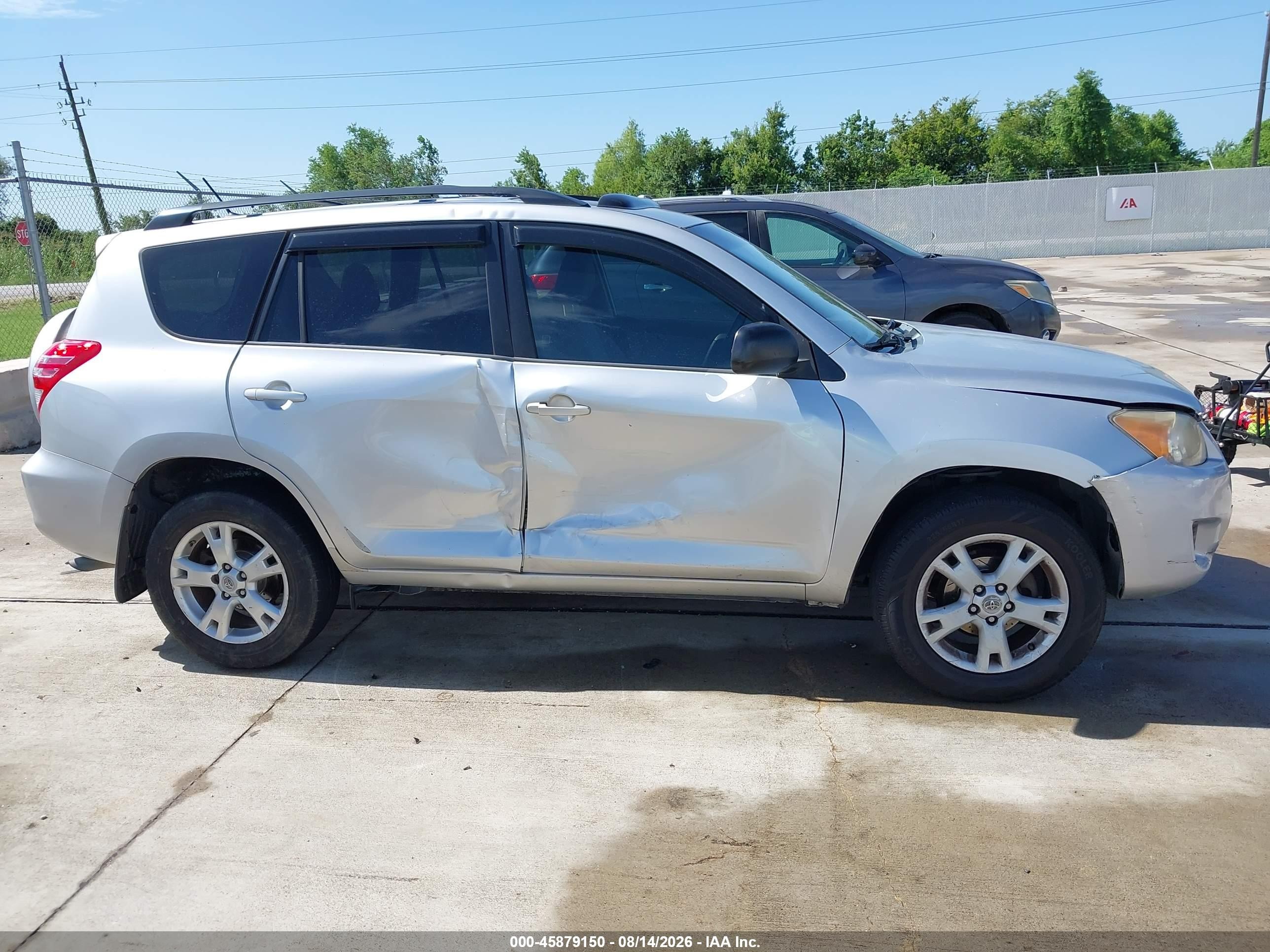 2012 Toyota Rav4   Silver vin: 2T3ZF4DV8CW110619