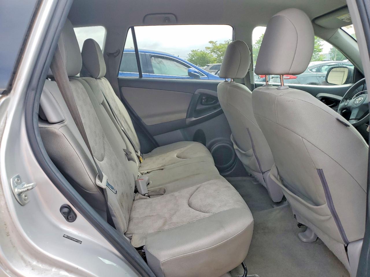2012 Toyota Rav4 Base Silver vin: 2T3ZF4DV8CW117389