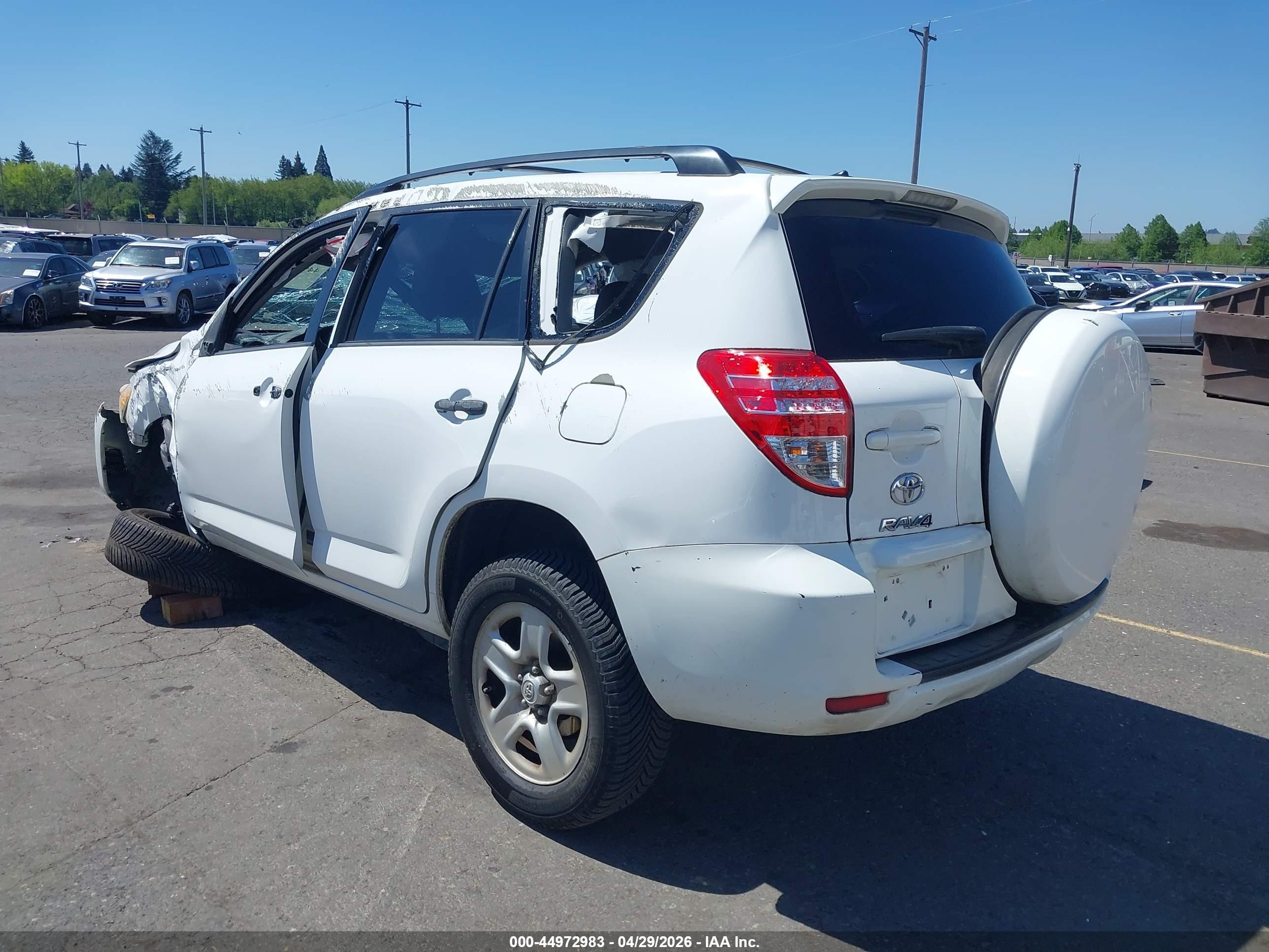 2012 Toyota Rav4   White vin: 2T3ZF4DV8CW143927