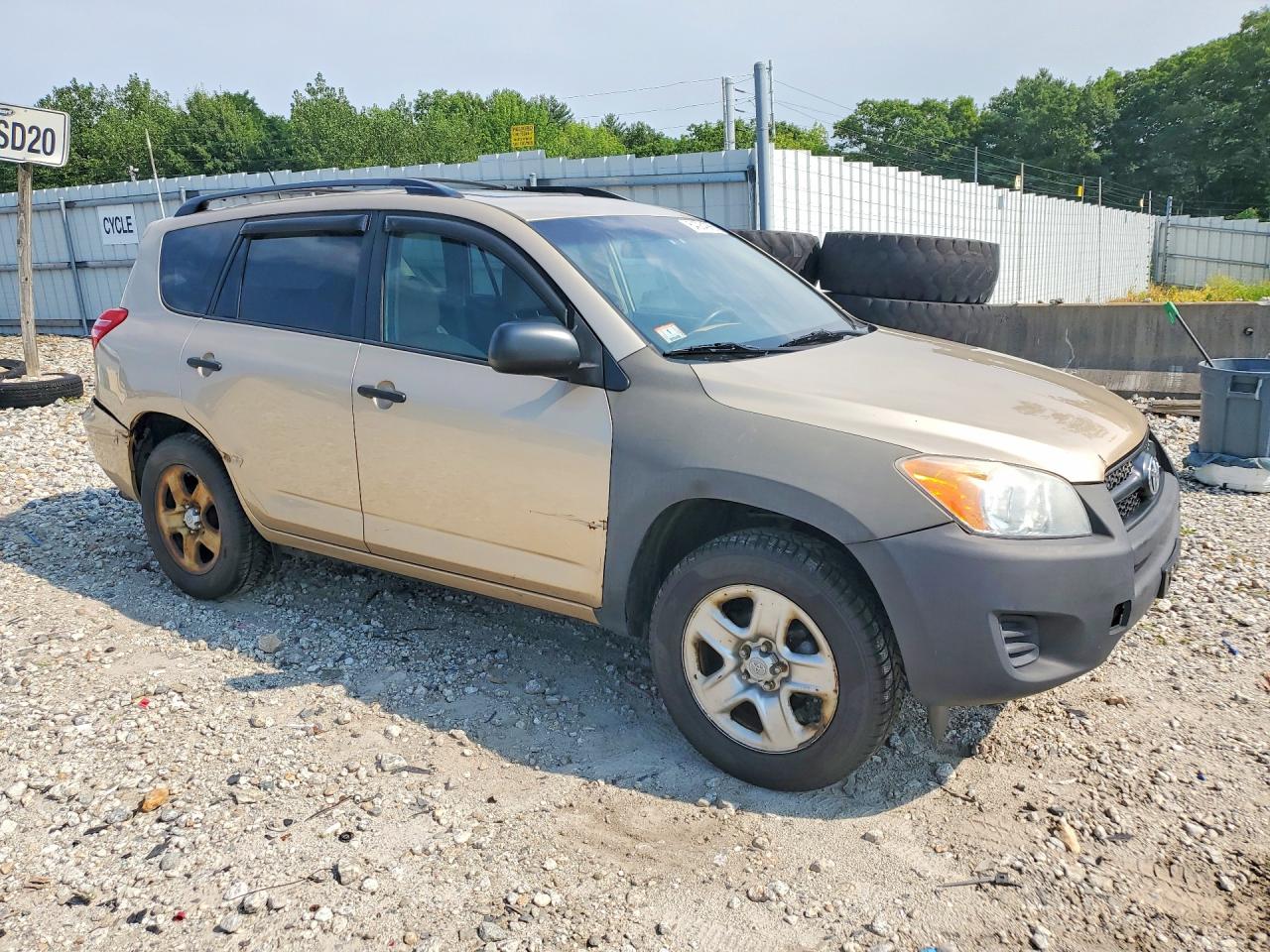 2010 Toyota Rav4 Base Gold vin: 2T3ZF4DV9AW029822