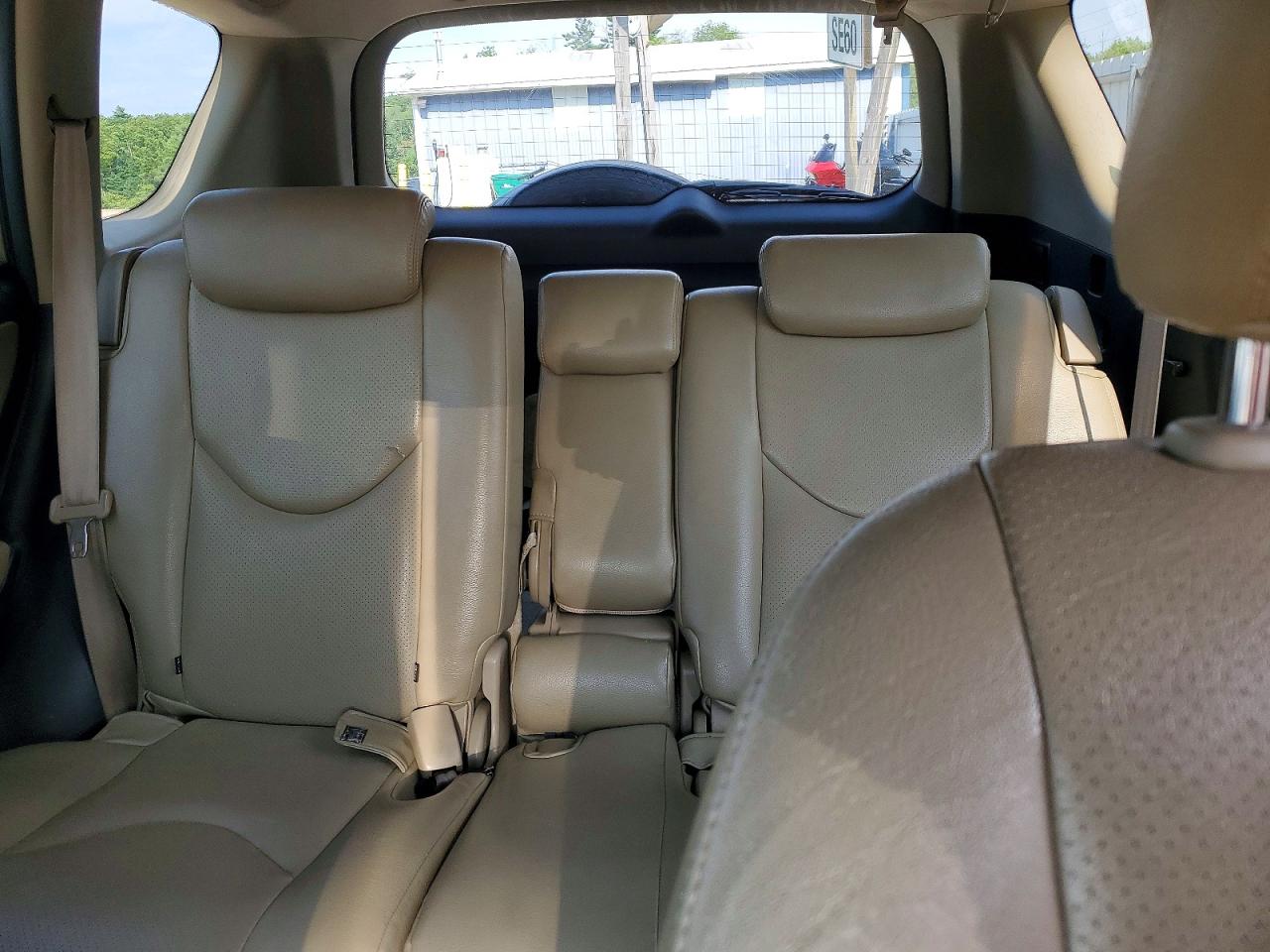 2010 Toyota Rav4 Base Gold vin: 2T3ZF4DV9AW029822