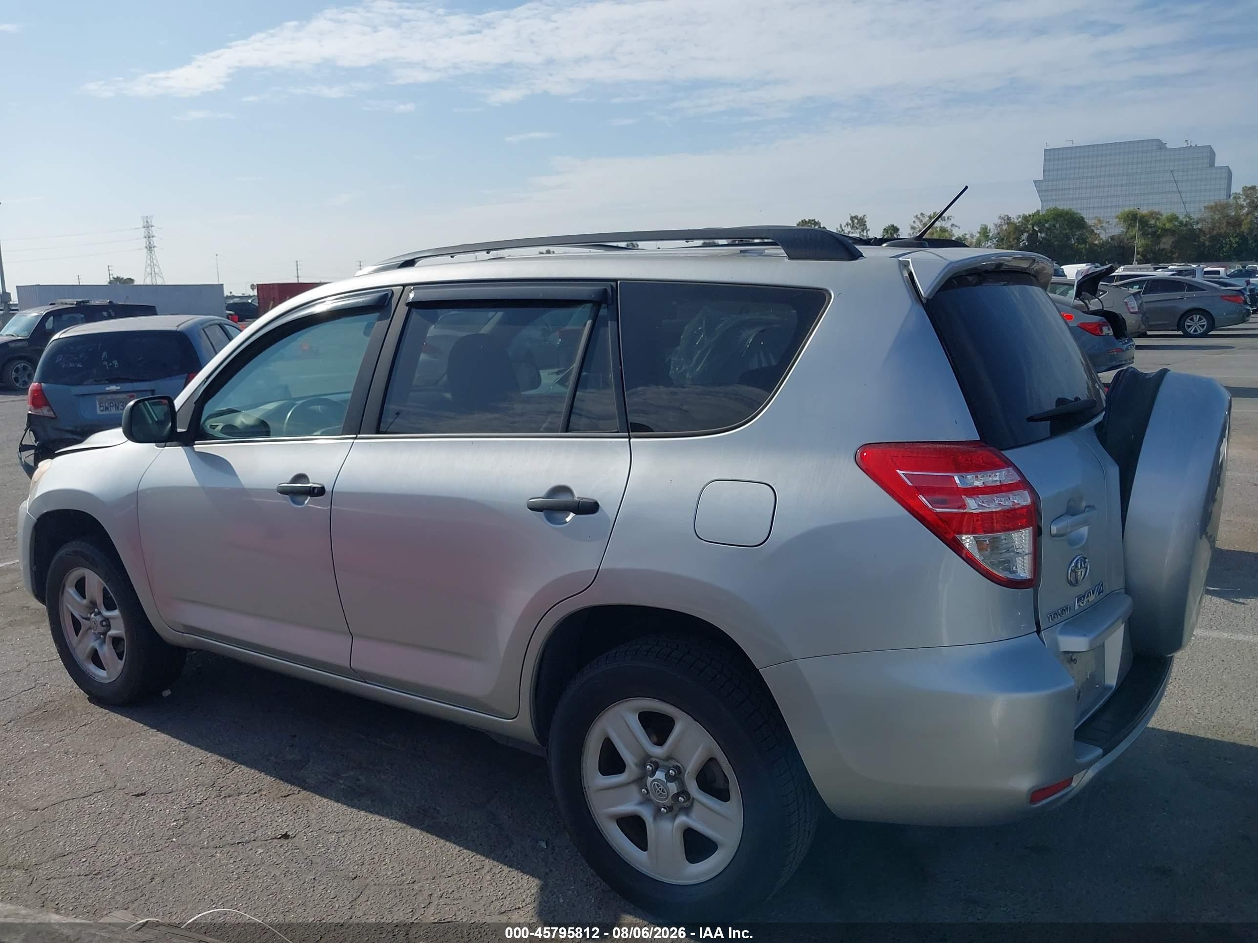 2010 Toyota Rav4   Silver vin: 2T3ZF4DV9AW041646