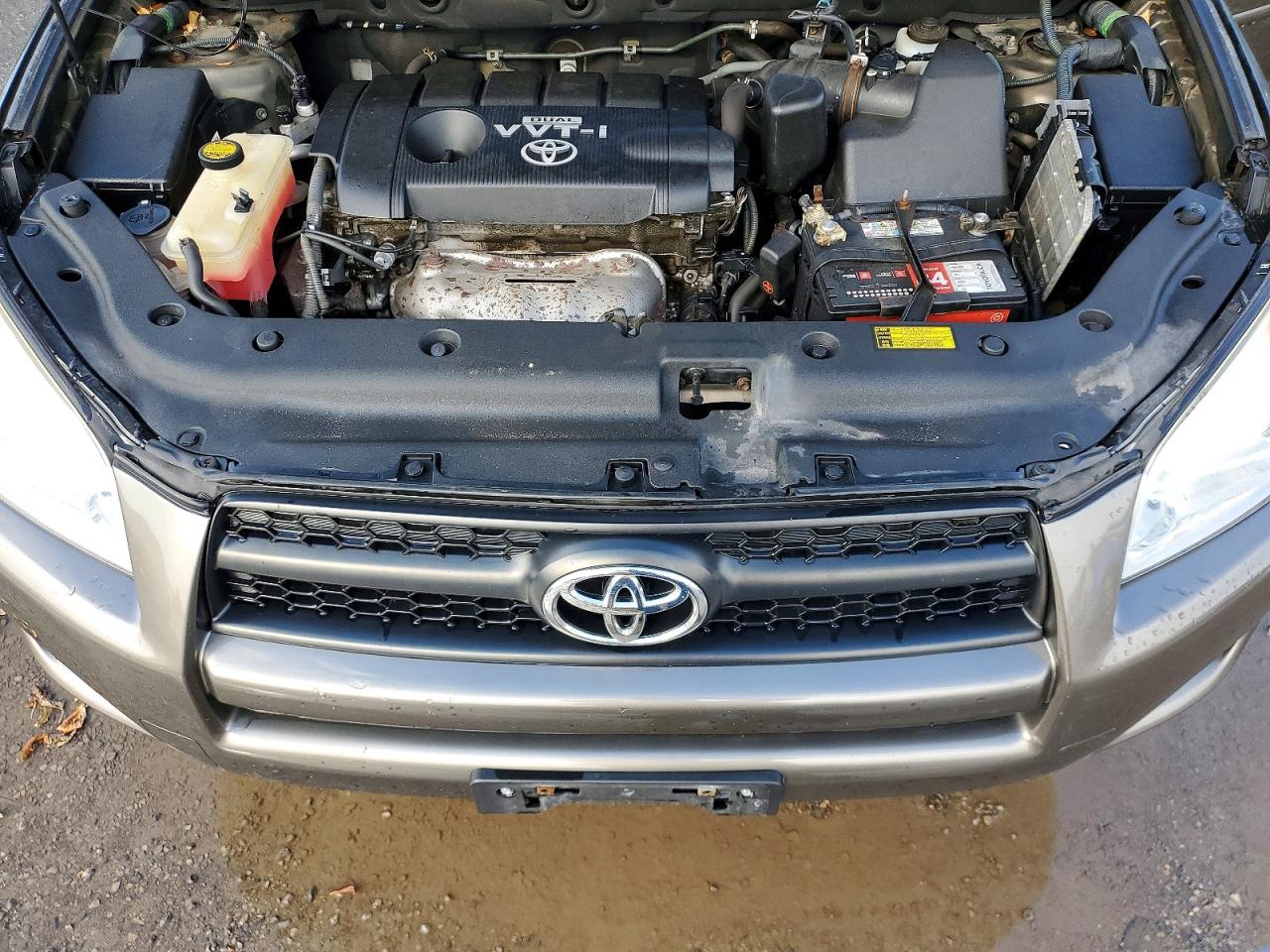 2011 Toyota Rav4 Base Brown vin: 2T3ZF4DV9BW054768