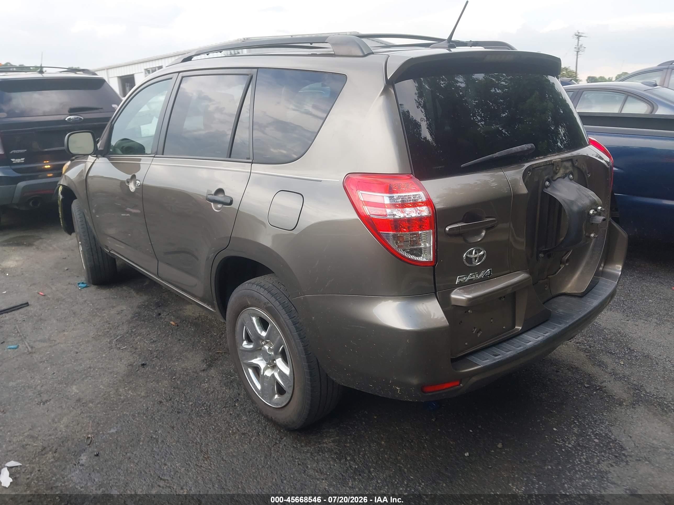 2011 Toyota Rav4   Gold vin: 2T3ZF4DV9BW055127