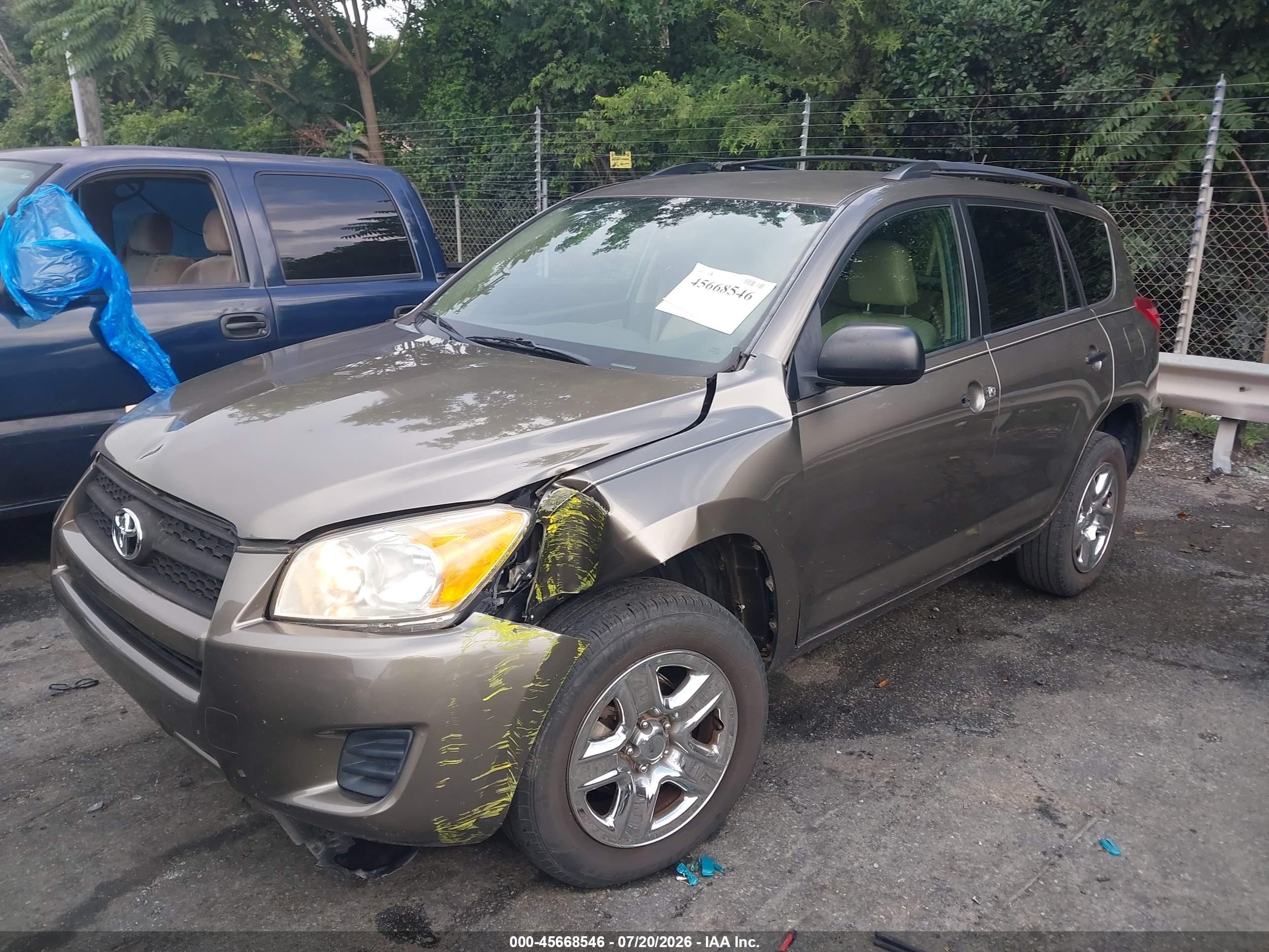 2011 Toyota Rav4   Gold vin: 2T3ZF4DV9BW055127