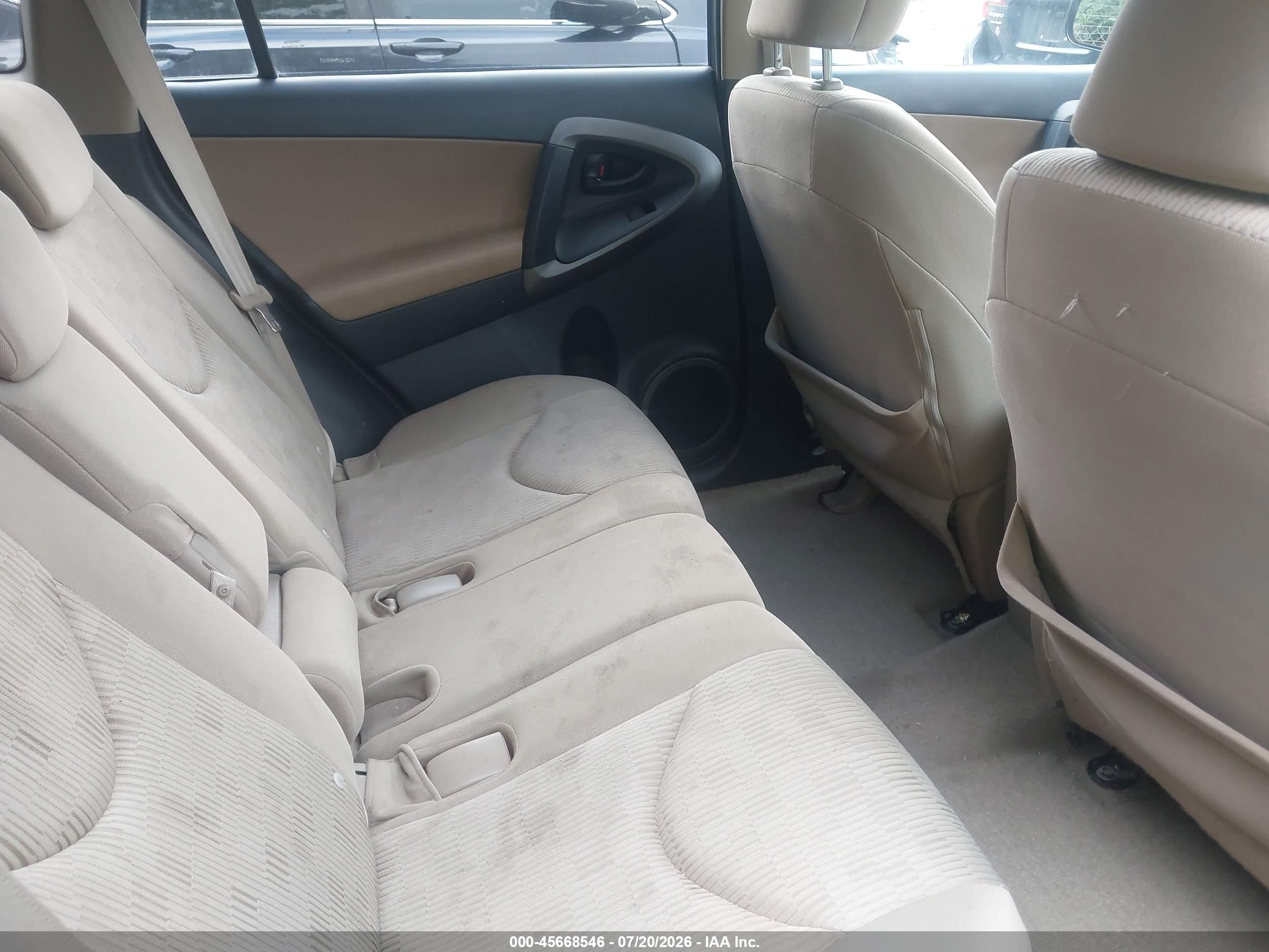 2011 Toyota Rav4   Gold vin: 2T3ZF4DV9BW055127