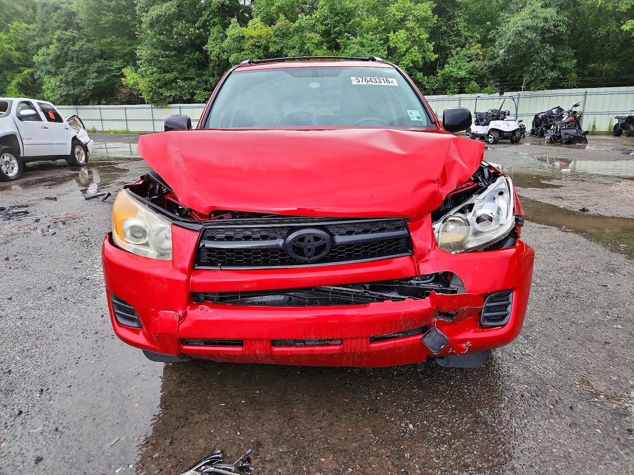 2011 Toyota Rav4 Base Red vin: 2T3ZF4DV9BW080402