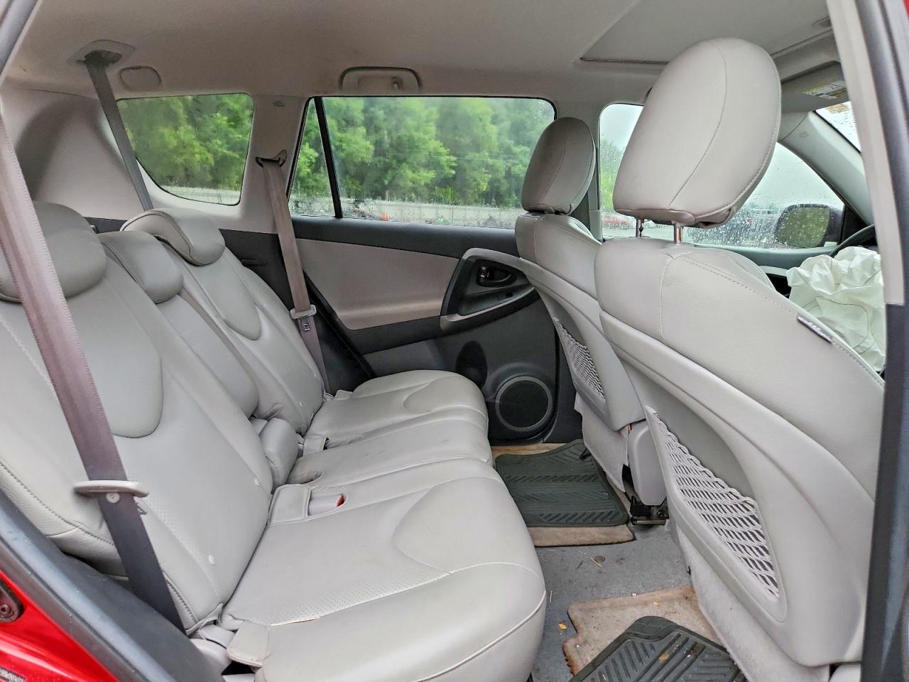 2011 Toyota Rav4 Base Red vin: 2T3ZF4DV9BW080402