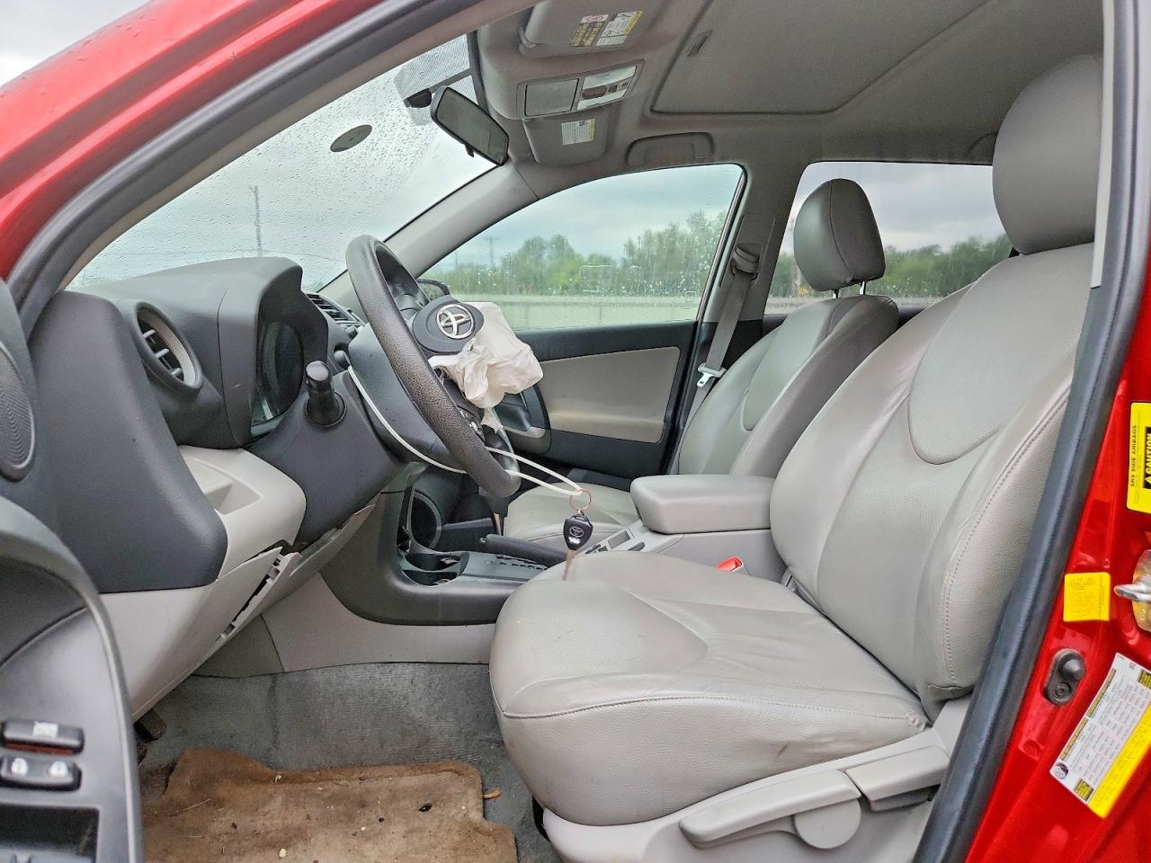 2011 Toyota Rav4 Base Red vin: 2T3ZF4DV9BW080402