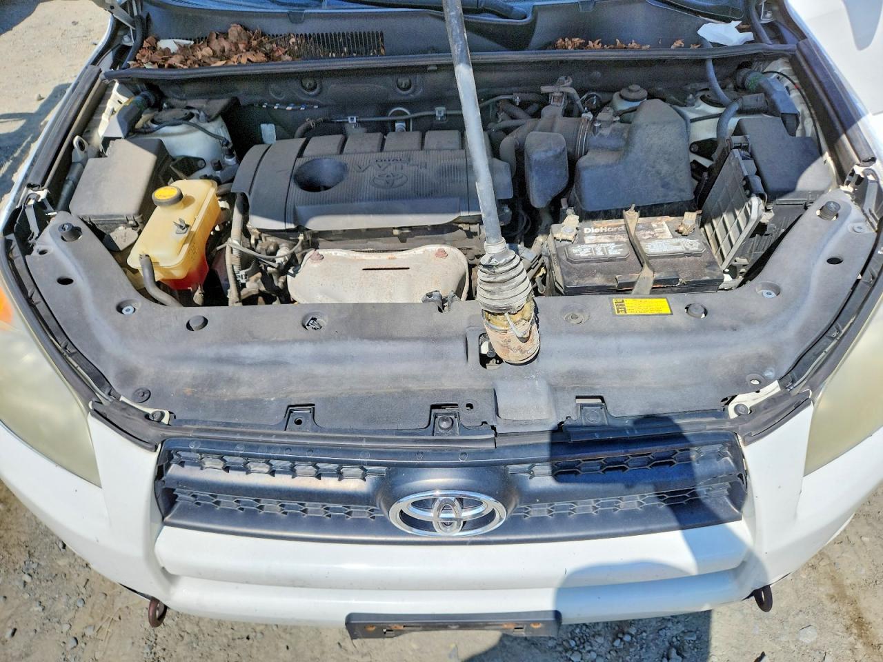 2011 Toyota Rav4 Base Белый vin: 2T3ZF4DV9BW082117