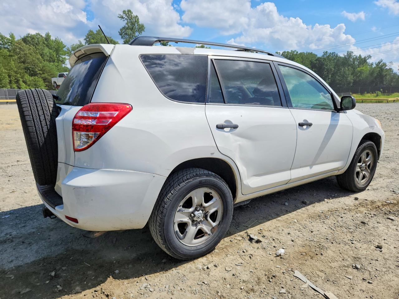 2011 Toyota Rav4 Base Белый vin: 2T3ZF4DV9BW082117