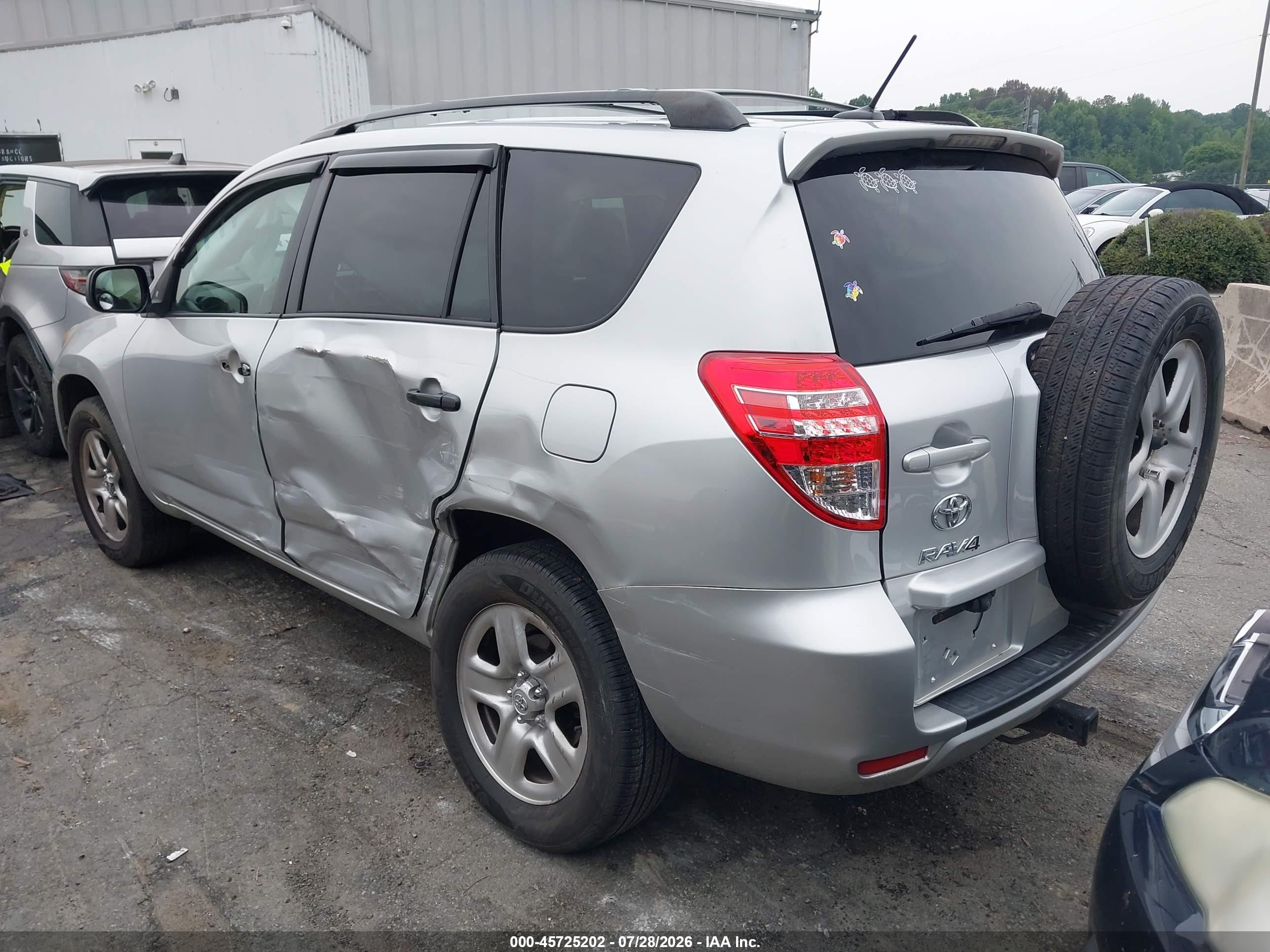 2011 Toyota Rav4   Silver vin: 2T3ZF4DV9BW097314