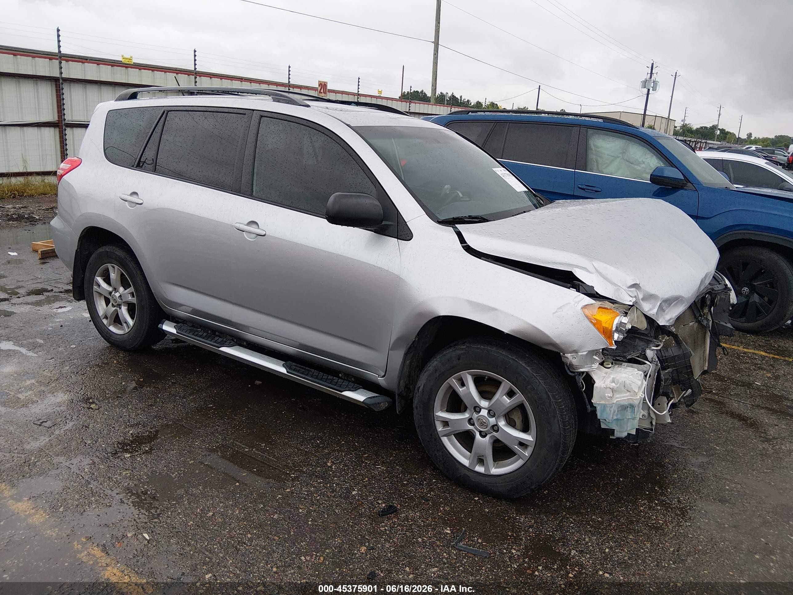 2011 Toyota Rav4   Silver vin: 2T3ZF4DV9BW100003
