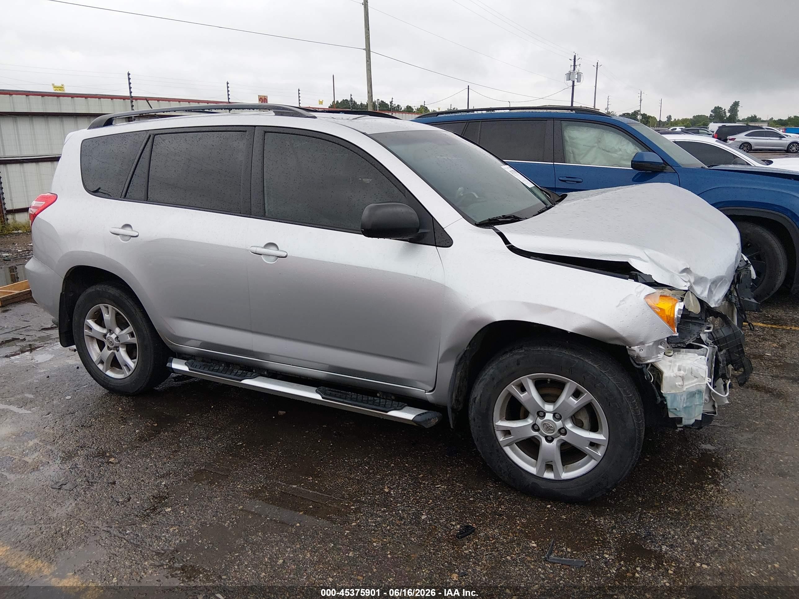 2011 Toyota Rav4   Silver vin: 2T3ZF4DV9BW100003