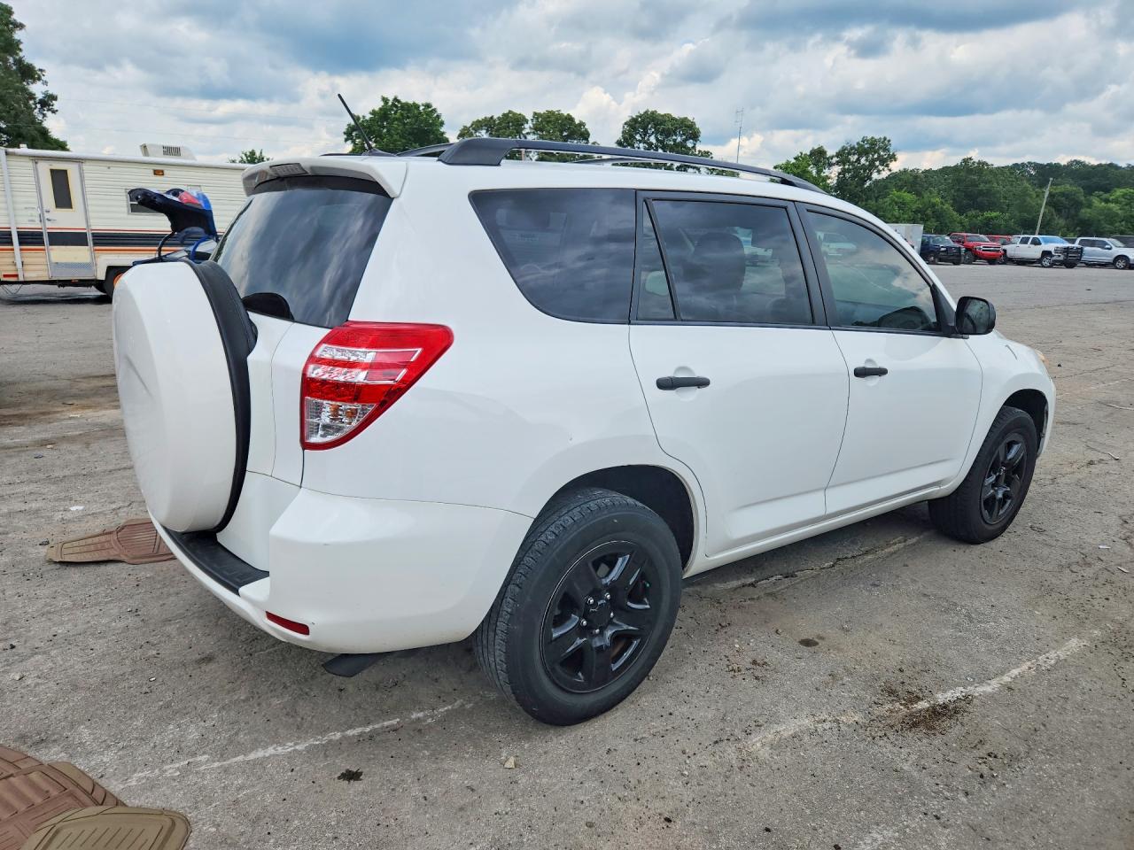 2012 Toyota Rav4 Base White vin: 2T3ZF4DV9CW144648