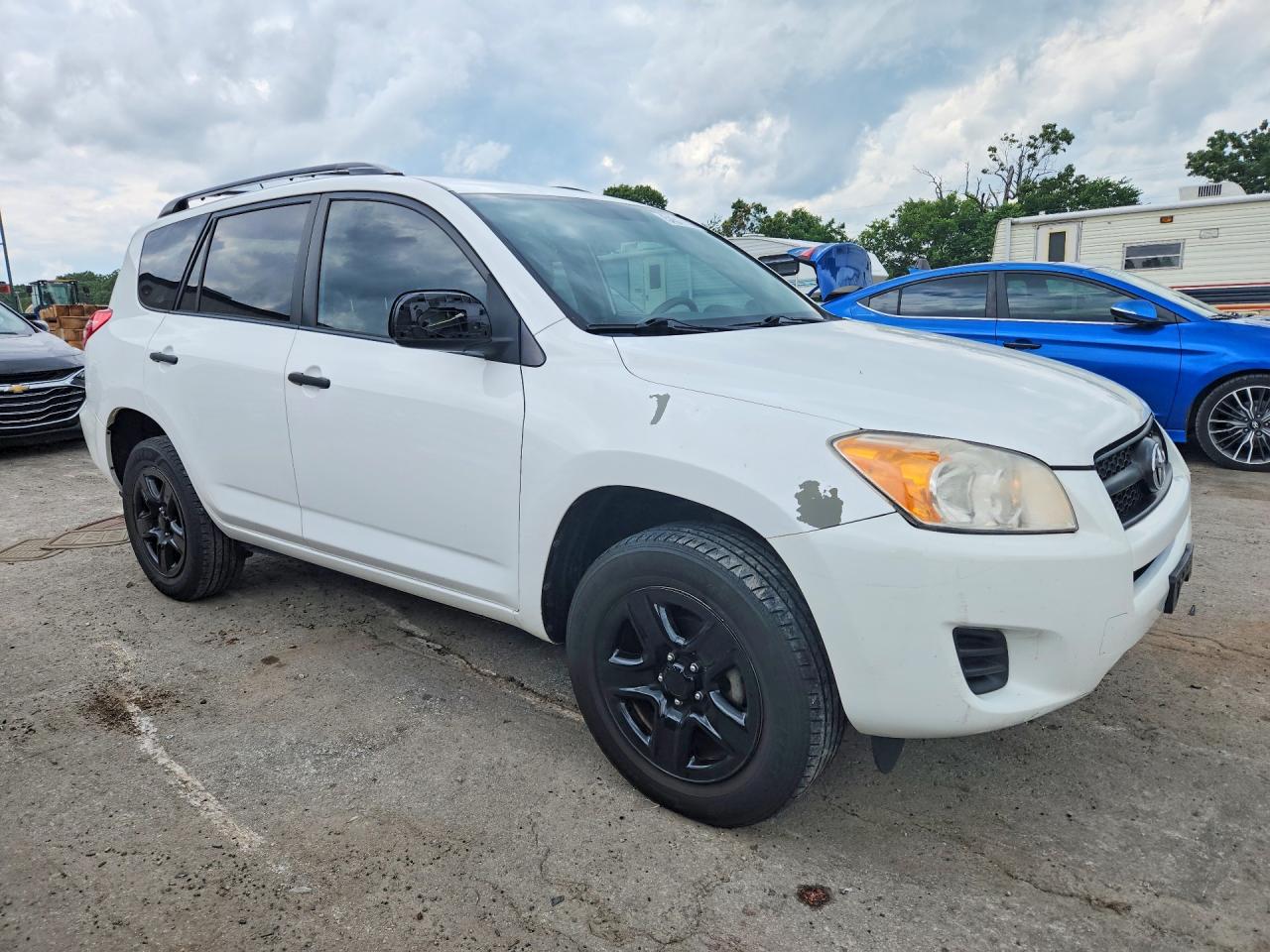 2012 Toyota Rav4 Base White vin: 2T3ZF4DV9CW144648