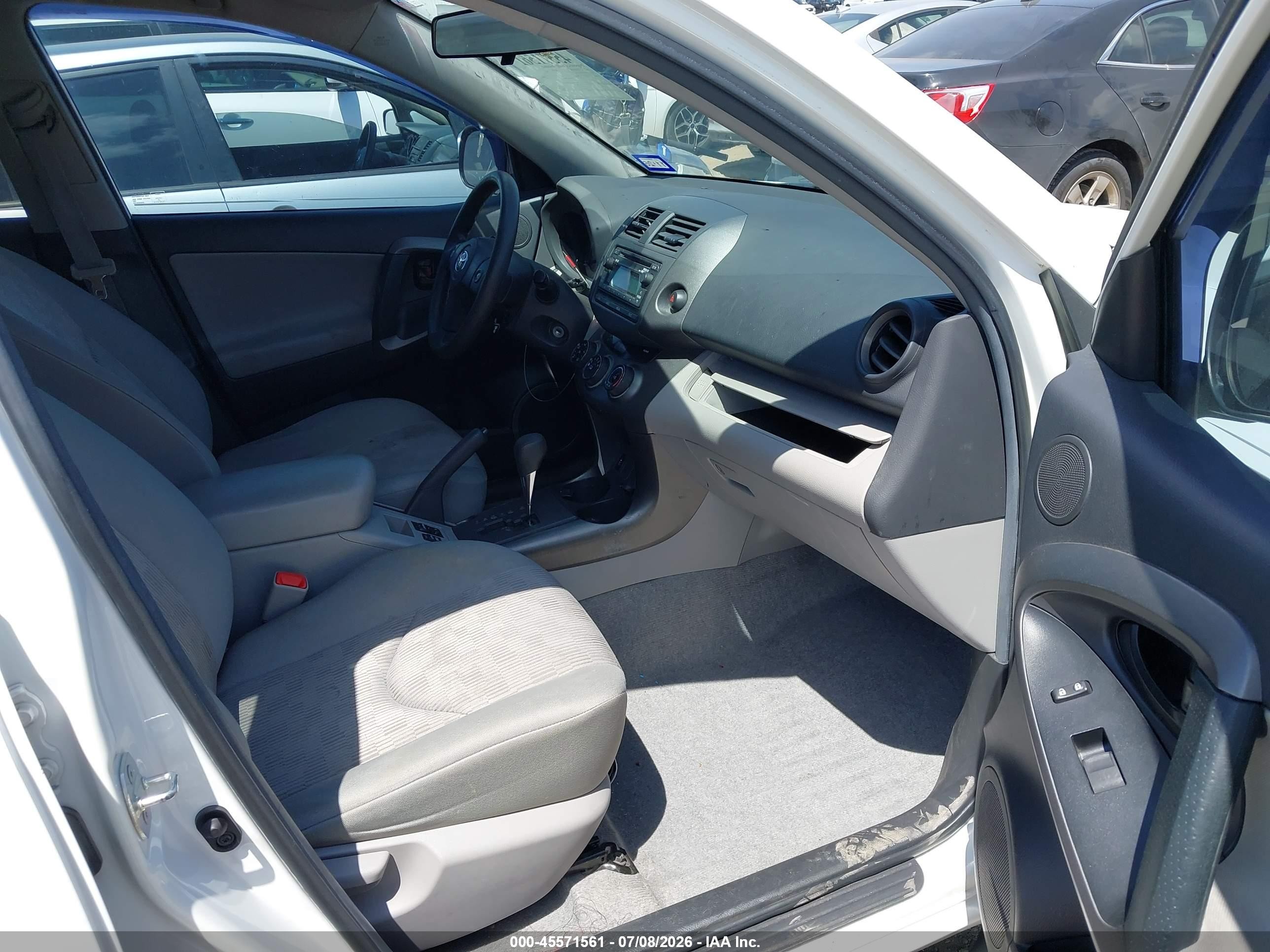 2012 Toyota Rav4   White vin: 2T3ZF4DV9CW152619