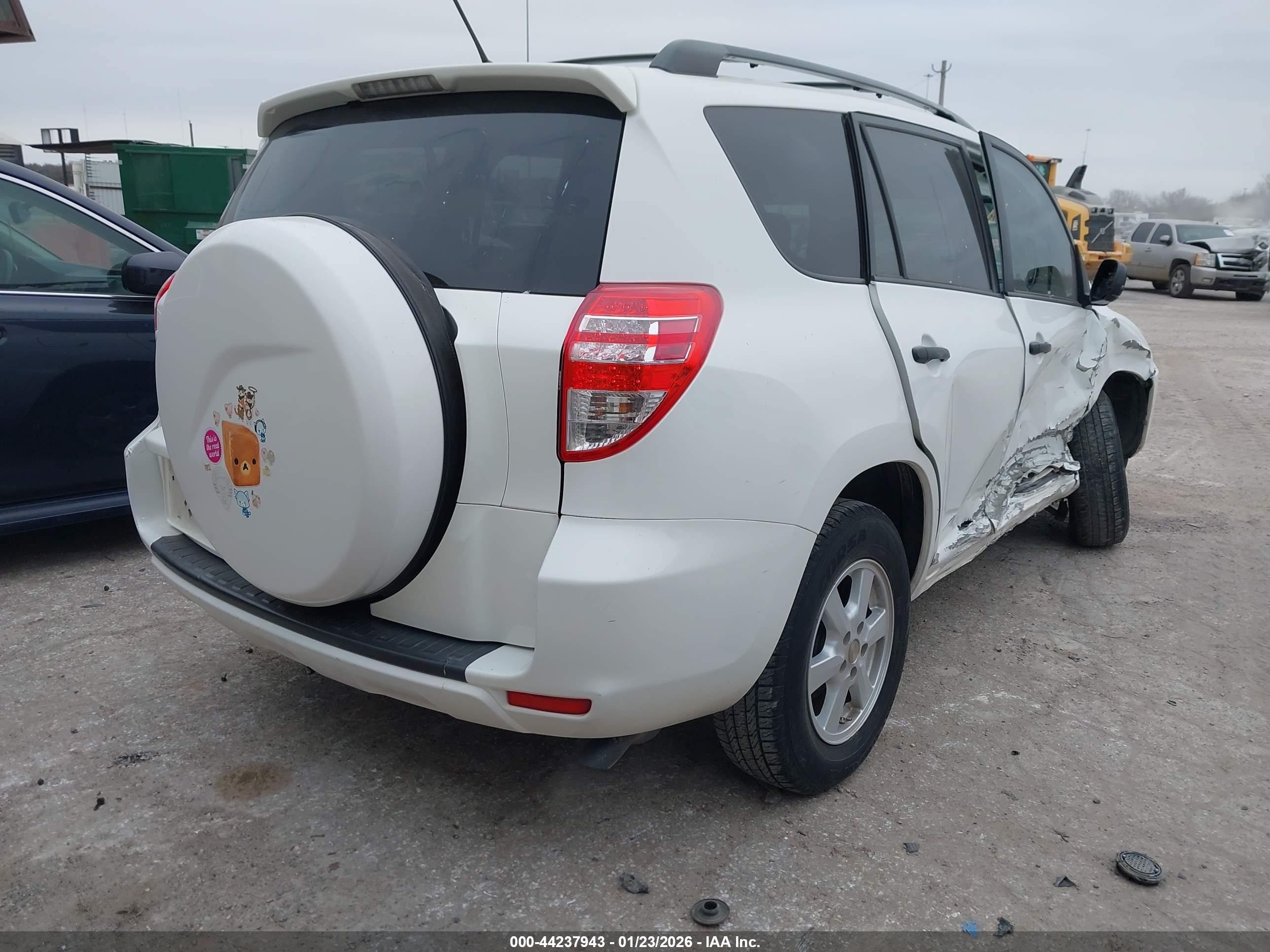2010 Toyota Rav4   Белый vin: 2T3ZF4DVXAW018392