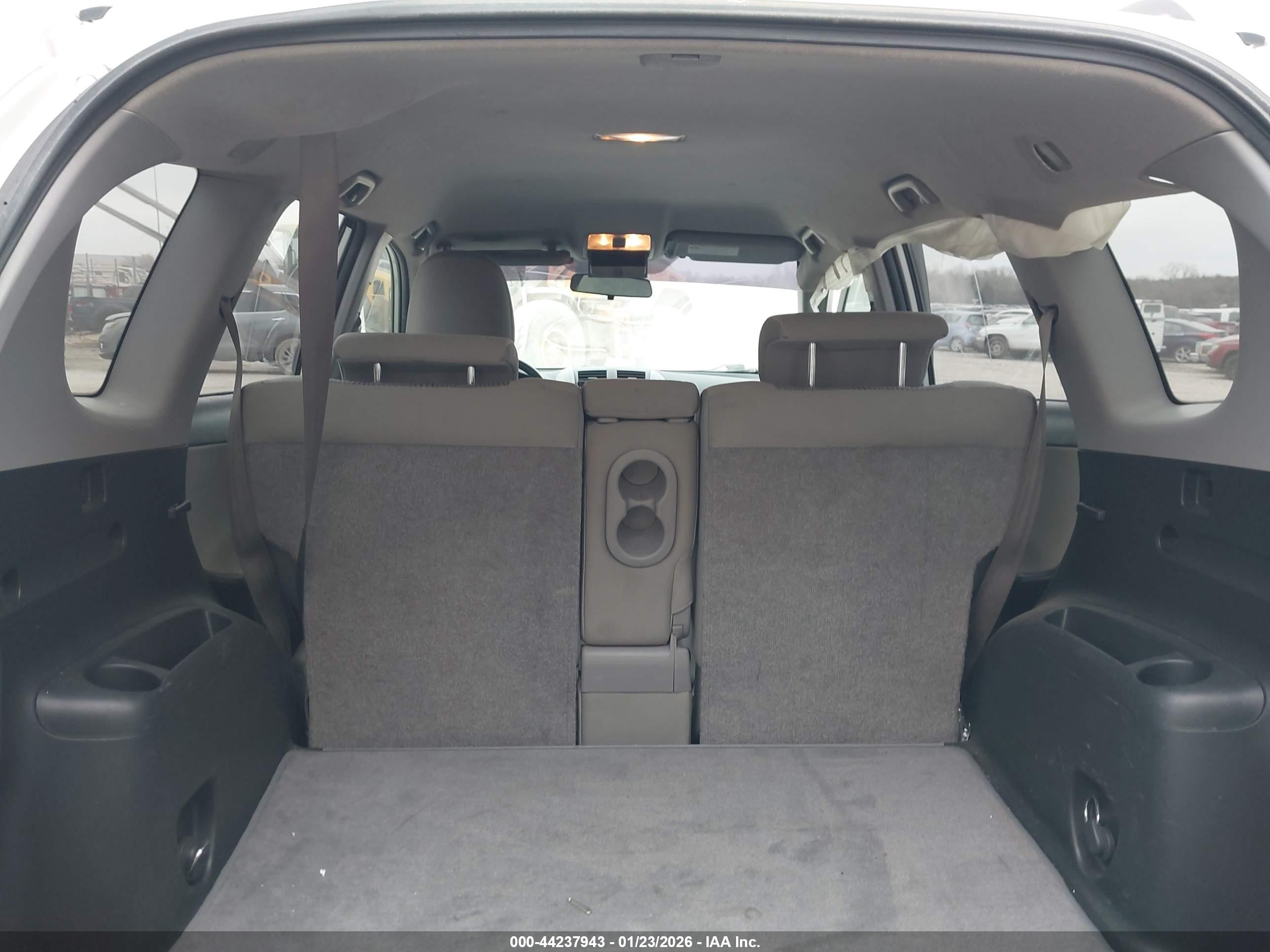 2010 Toyota Rav4   Белый vin: 2T3ZF4DVXAW018392