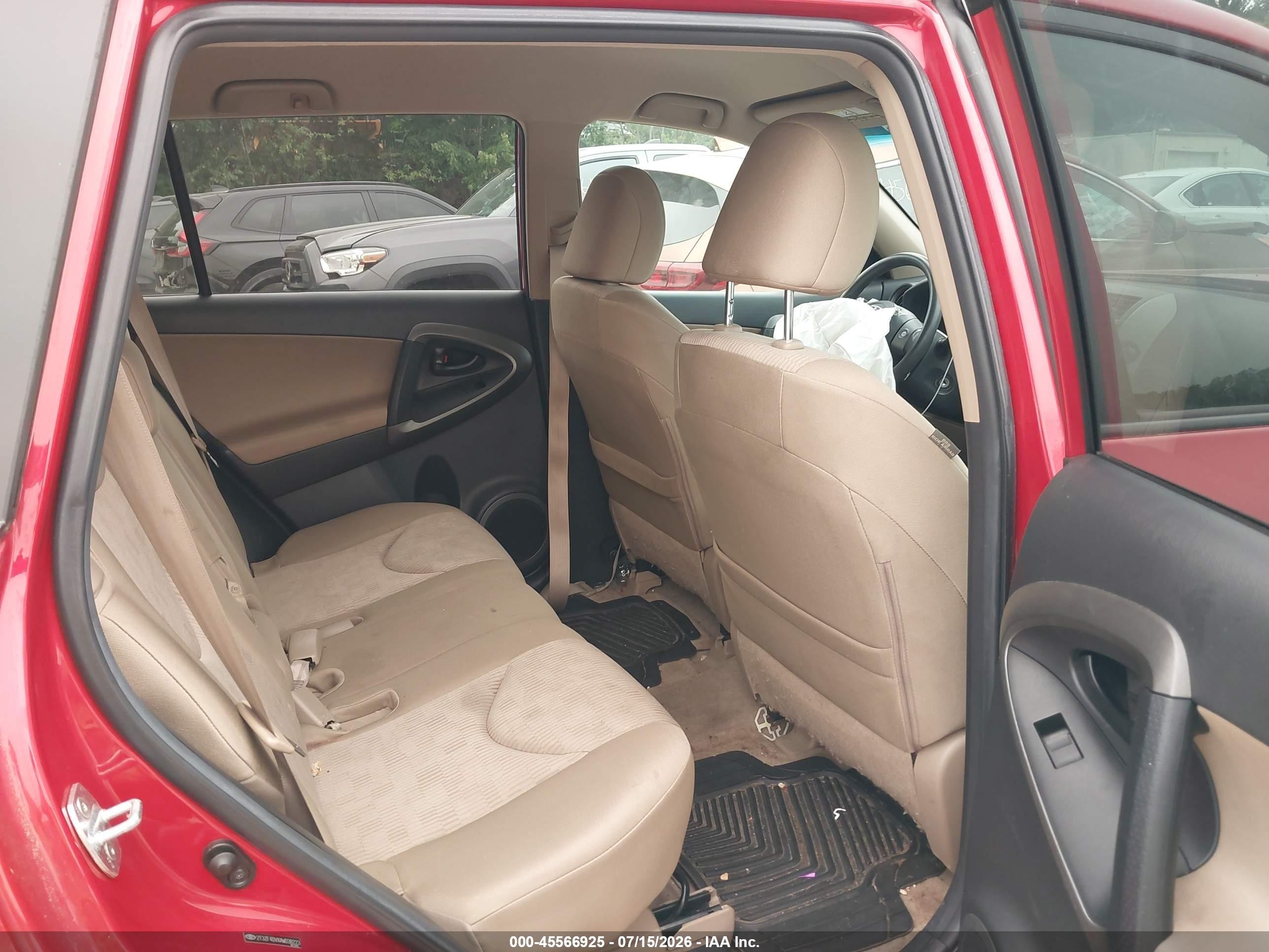 2010 Toyota Rav4   Red vin: 2T3ZF4DVXAW038223