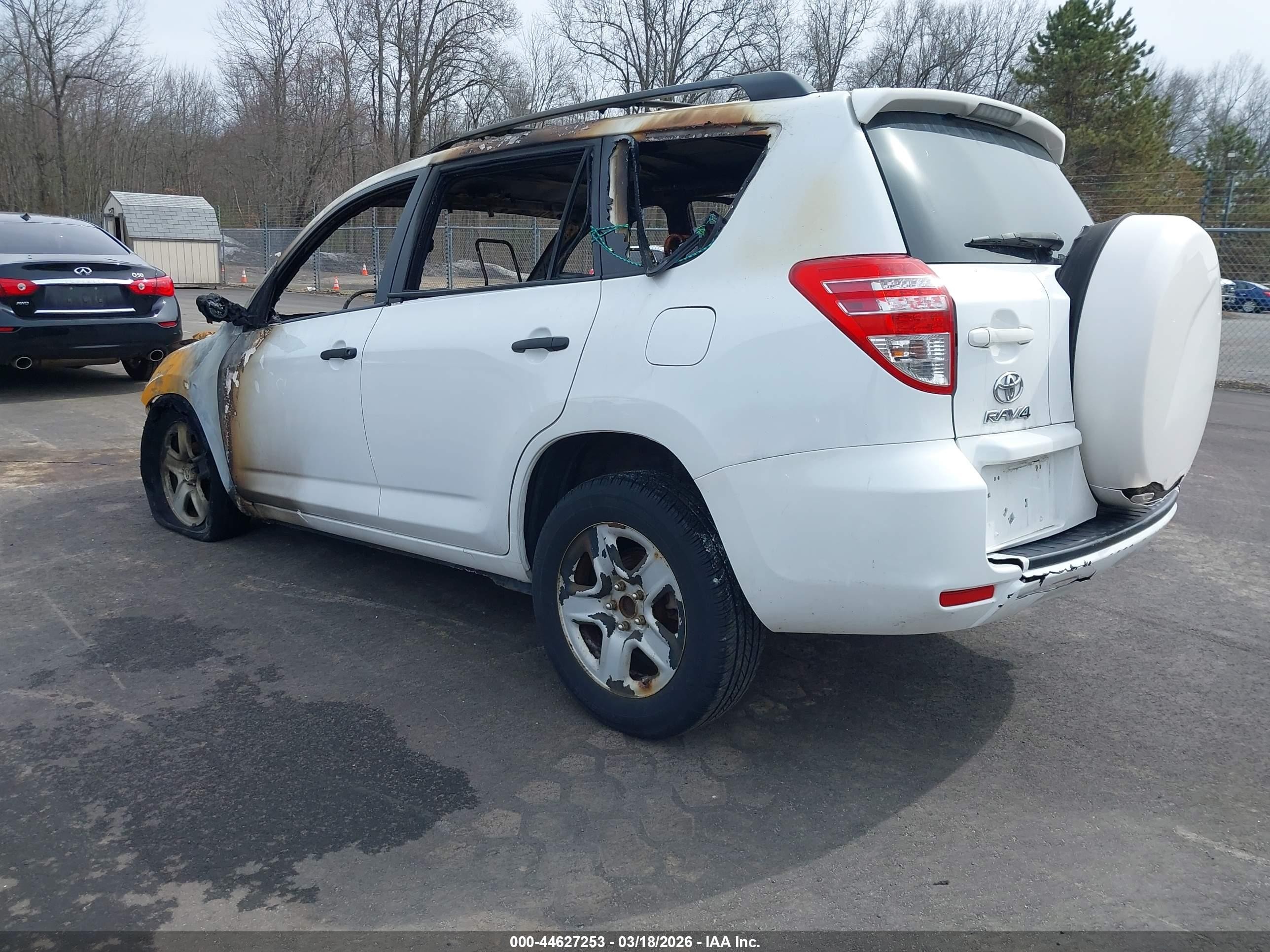 2010 Toyota Rav4   White vin: 2T3ZF4DVXAW041669