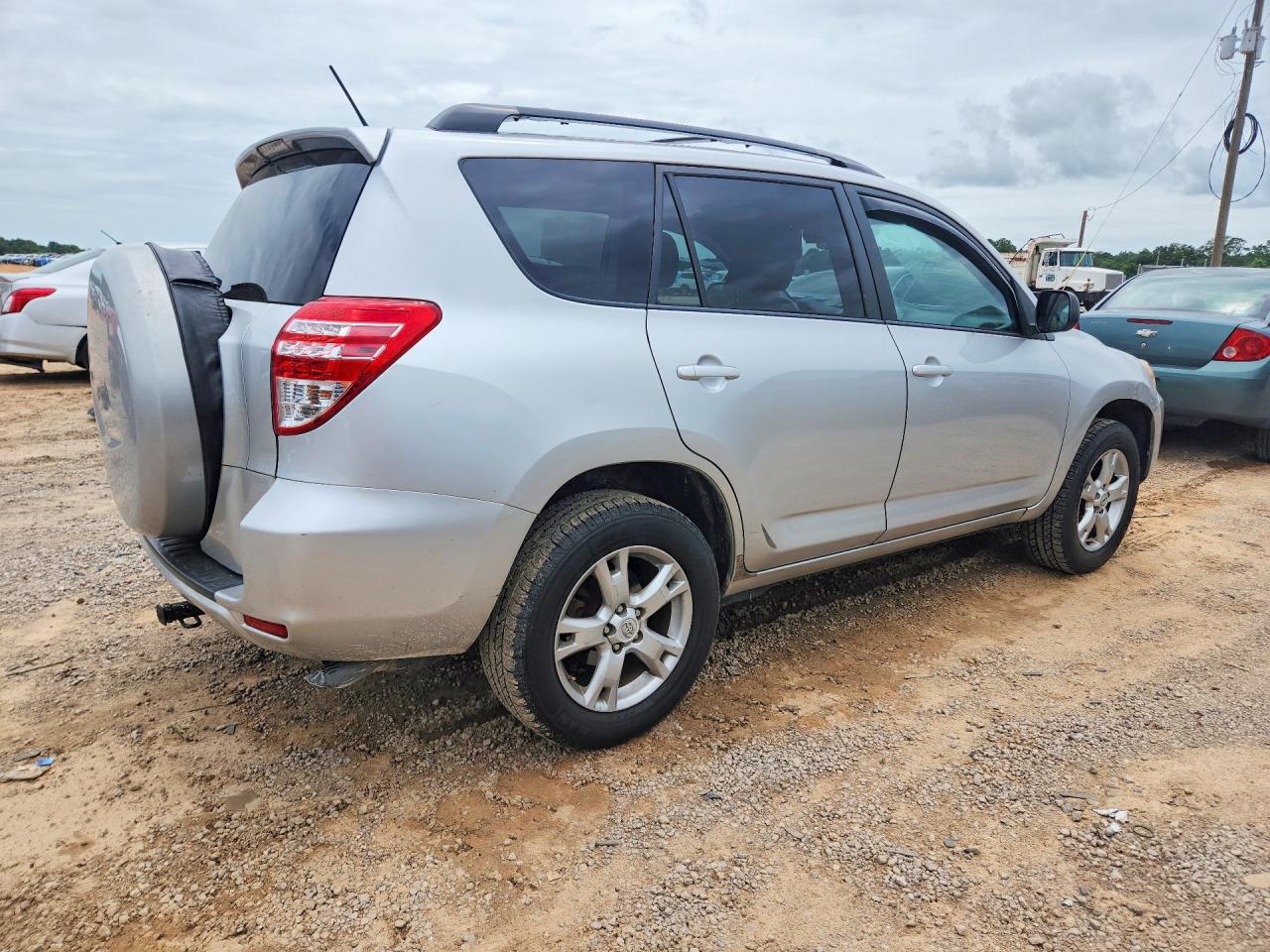 2011 Toyota Rav4 Base Silver vin: 2T3ZF4DVXBW055072