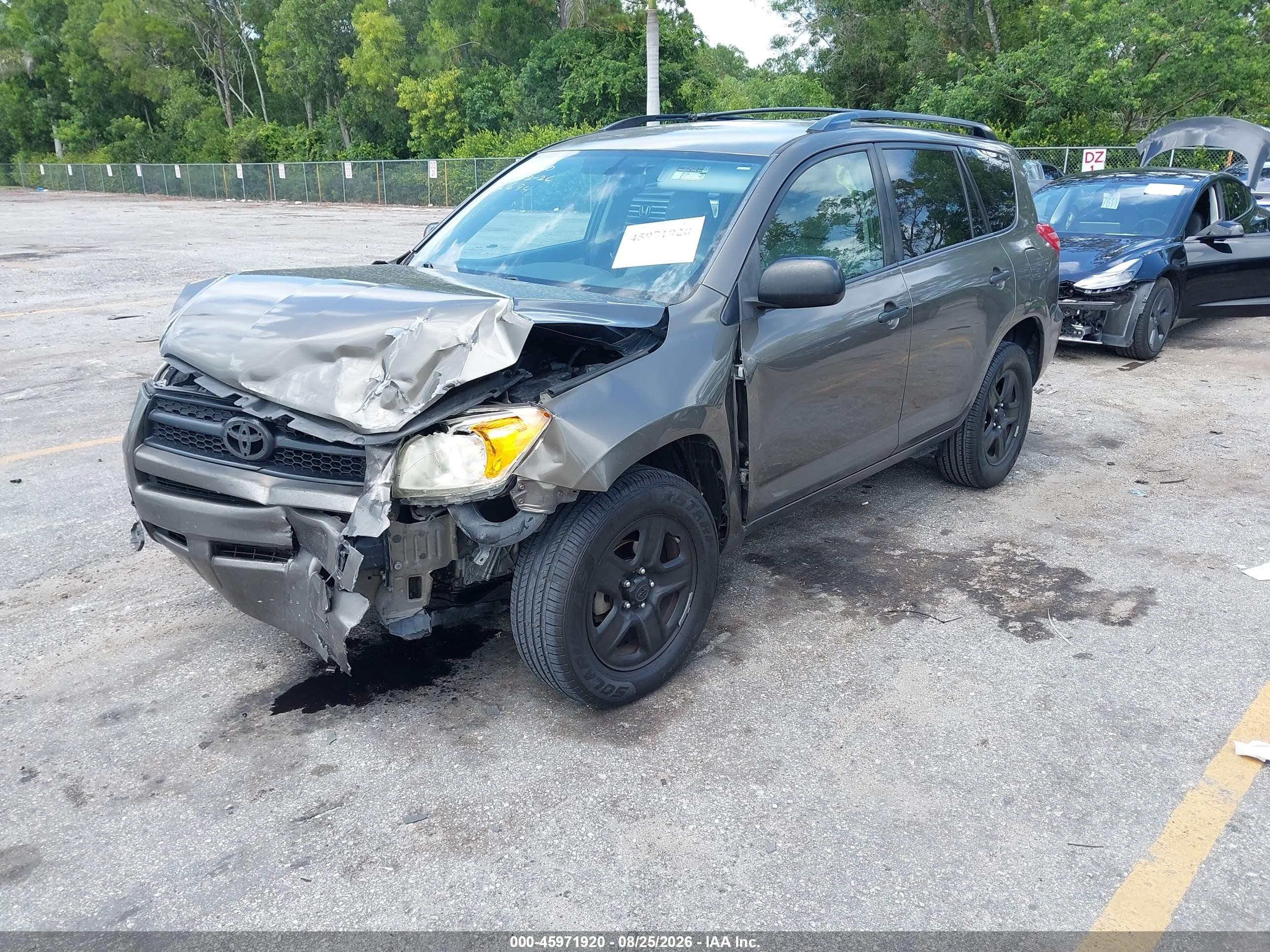 2011 Toyota Rav4   Gray vin: 2T3ZF4DVXBW056013