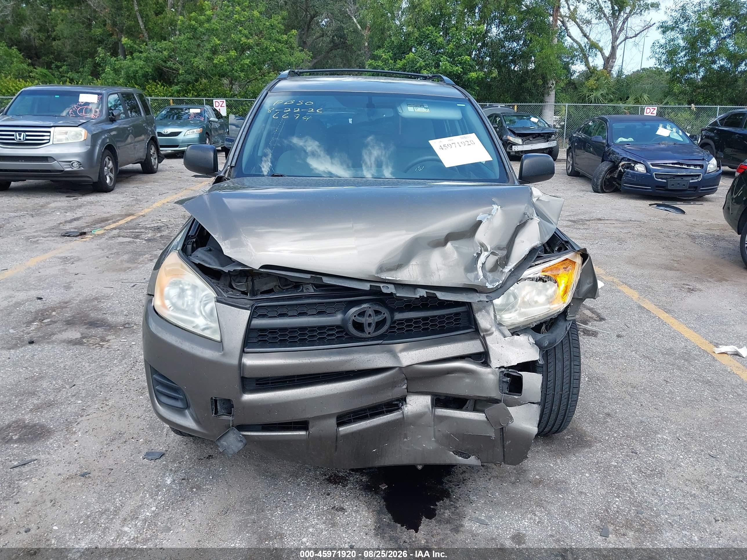 2011 Toyota Rav4   Gray vin: 2T3ZF4DVXBW056013