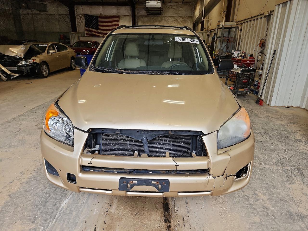 2011 Toyota Rav4 Base Gold vin: 2T3ZF4DVXBW060336
