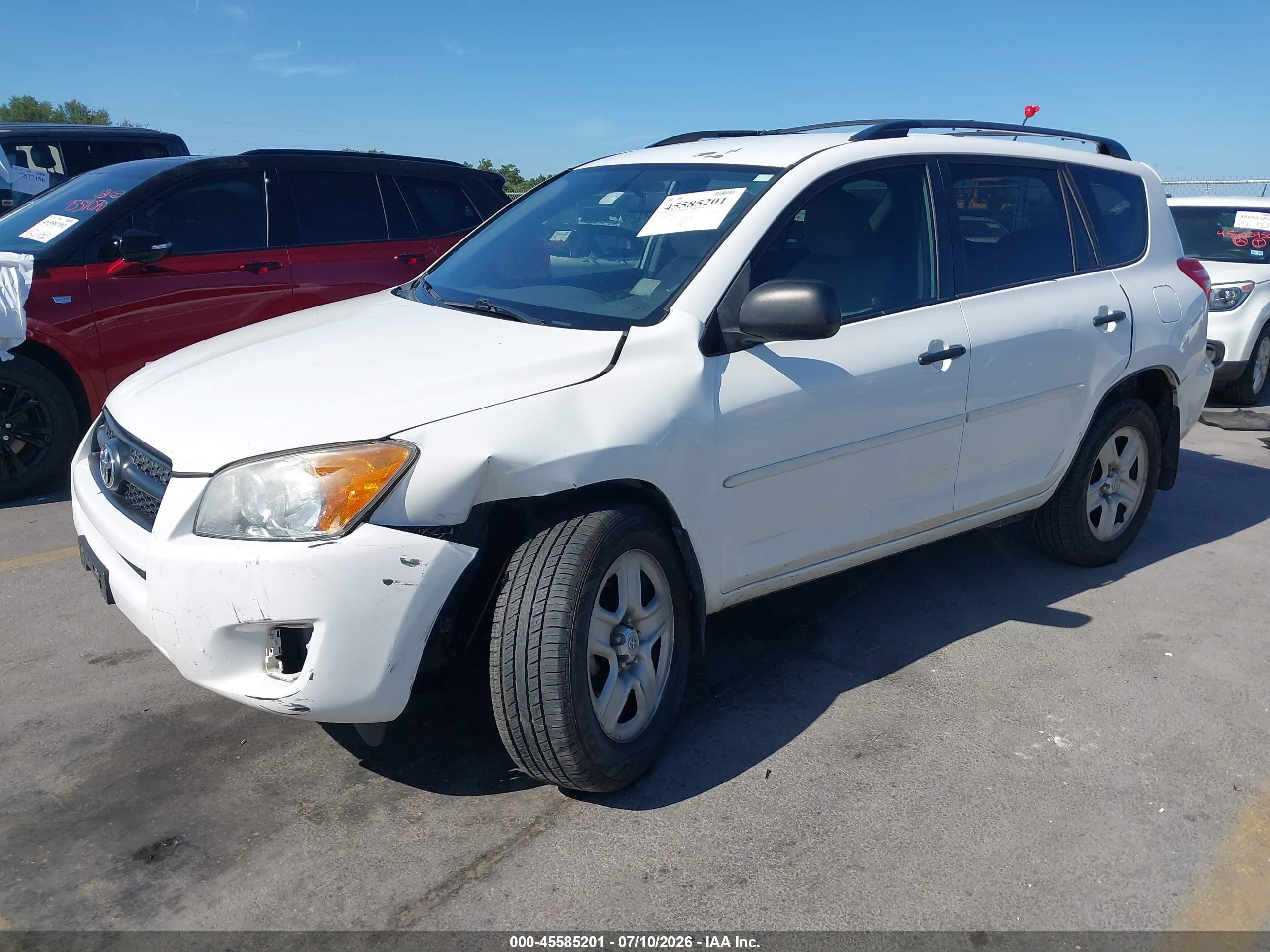 2011 Toyota Rav4   White vin: 2T3ZF4DVXBW086161