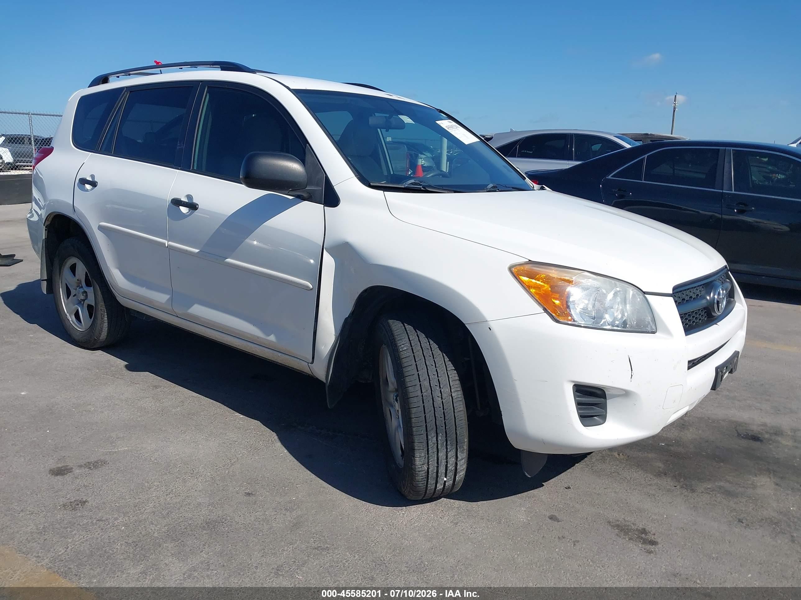 2011 Toyota Rav4   White vin: 2T3ZF4DVXBW086161