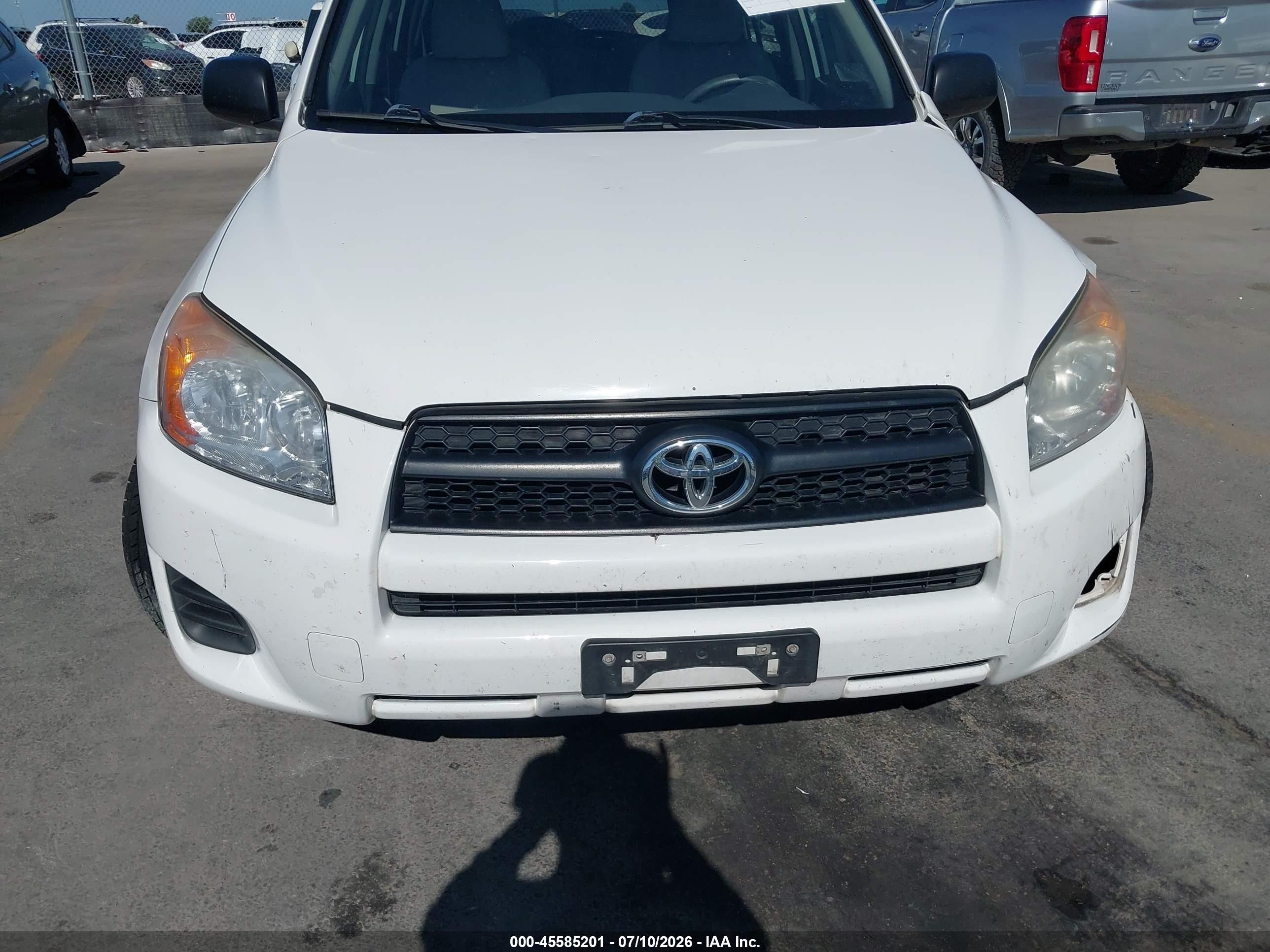 2011 Toyota Rav4   White vin: 2T3ZF4DVXBW086161