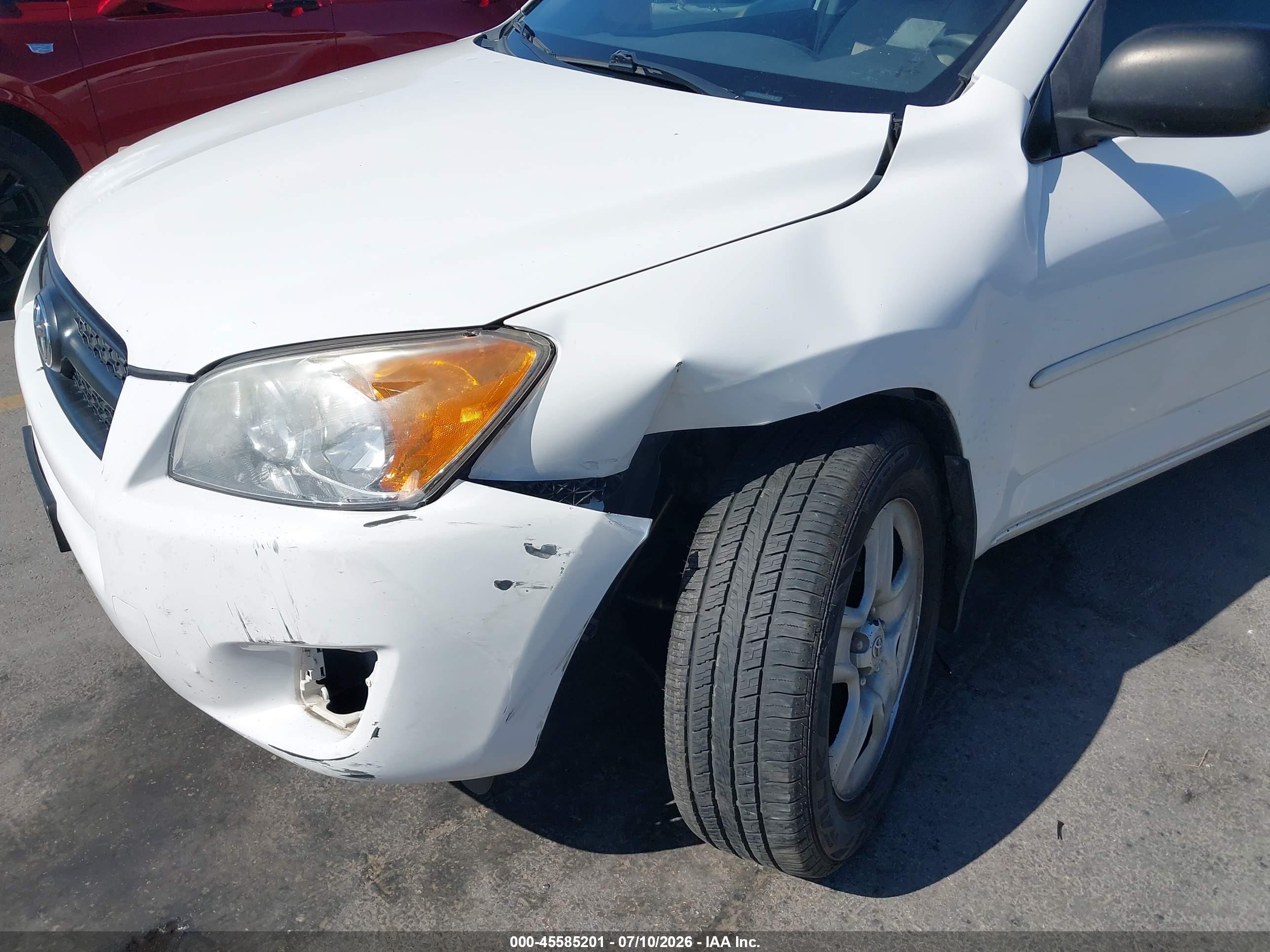 2011 Toyota Rav4   White vin: 2T3ZF4DVXBW086161
