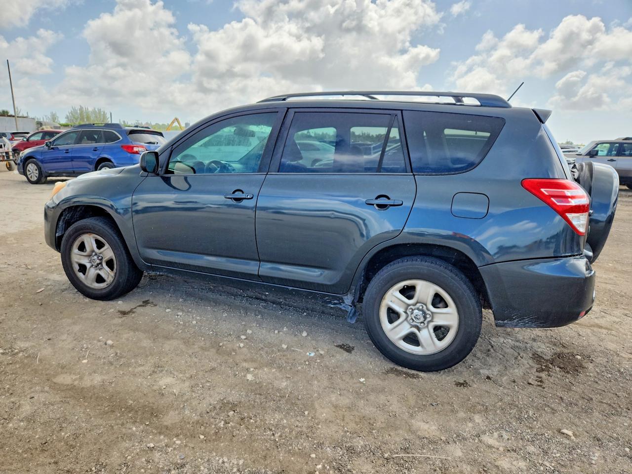 2011 Toyota Rav4 Base Green vin: 2T3ZF4DVXBW086564