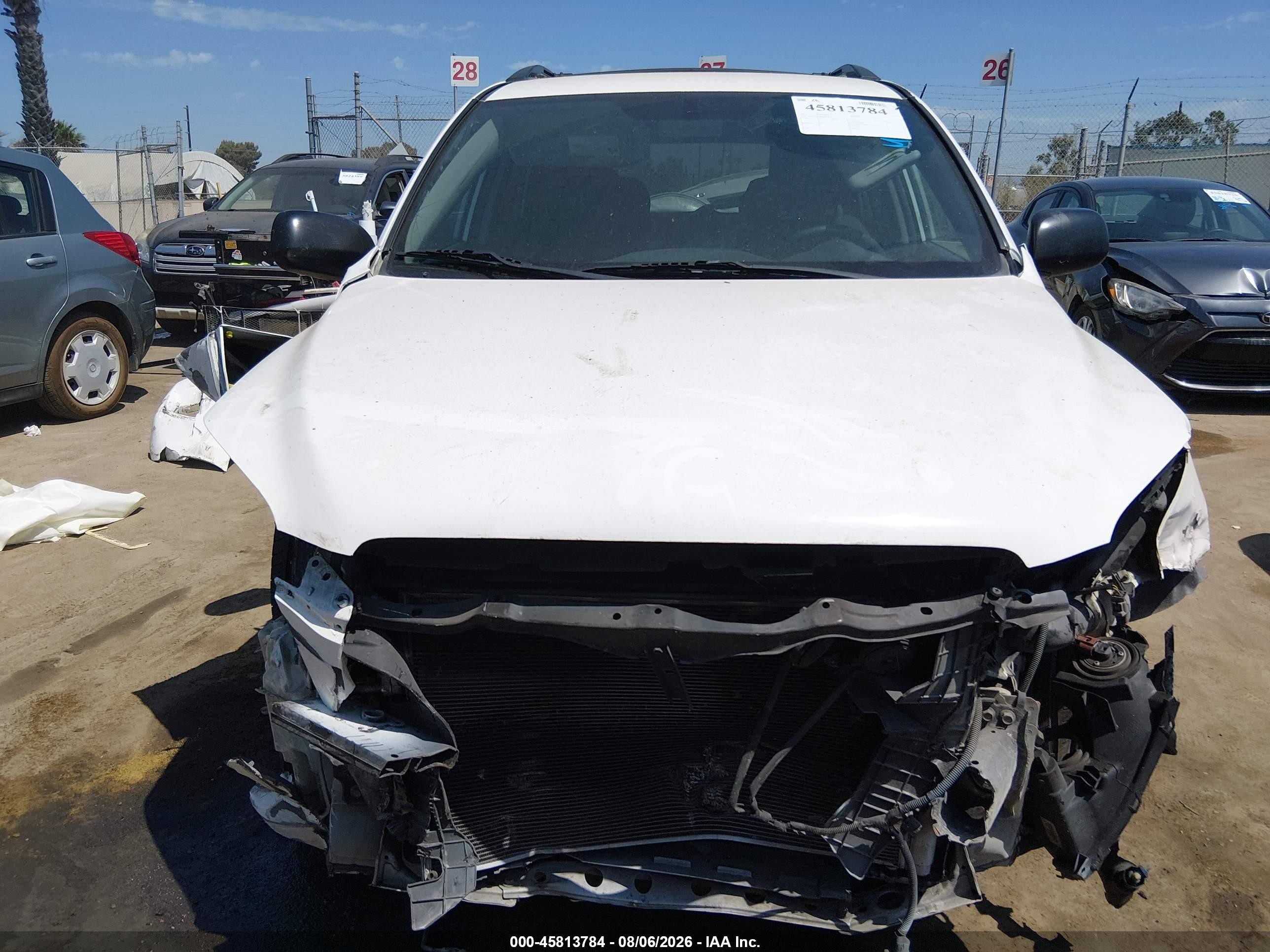 2011 Toyota Rav4   White vin: 2T3ZF4DVXBW099864