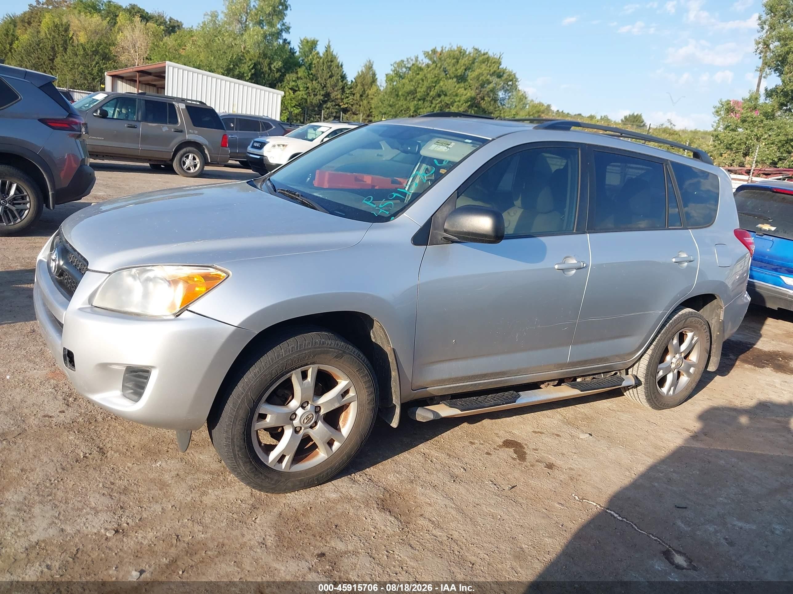 2011 Toyota Rav4   Silver vin: 2T3ZF4DVXBW101192