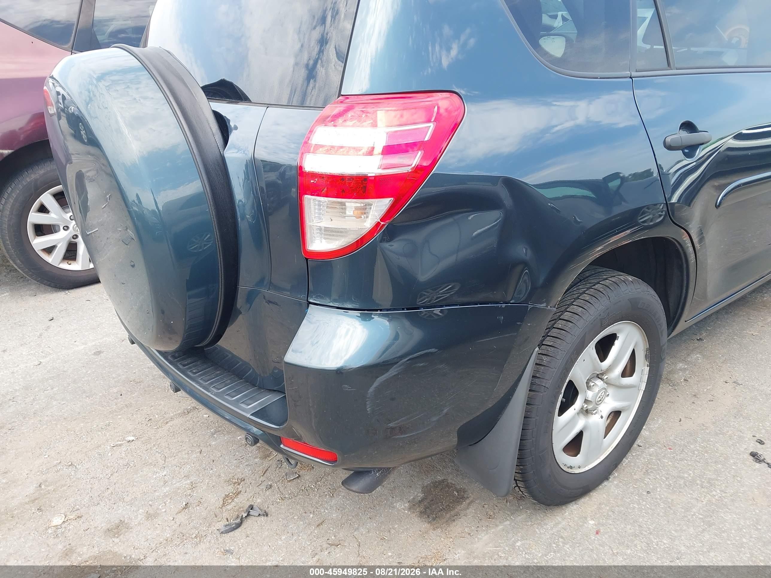 2011 Toyota Rav4   Blue vin: 2T3ZF4DVXBW104965