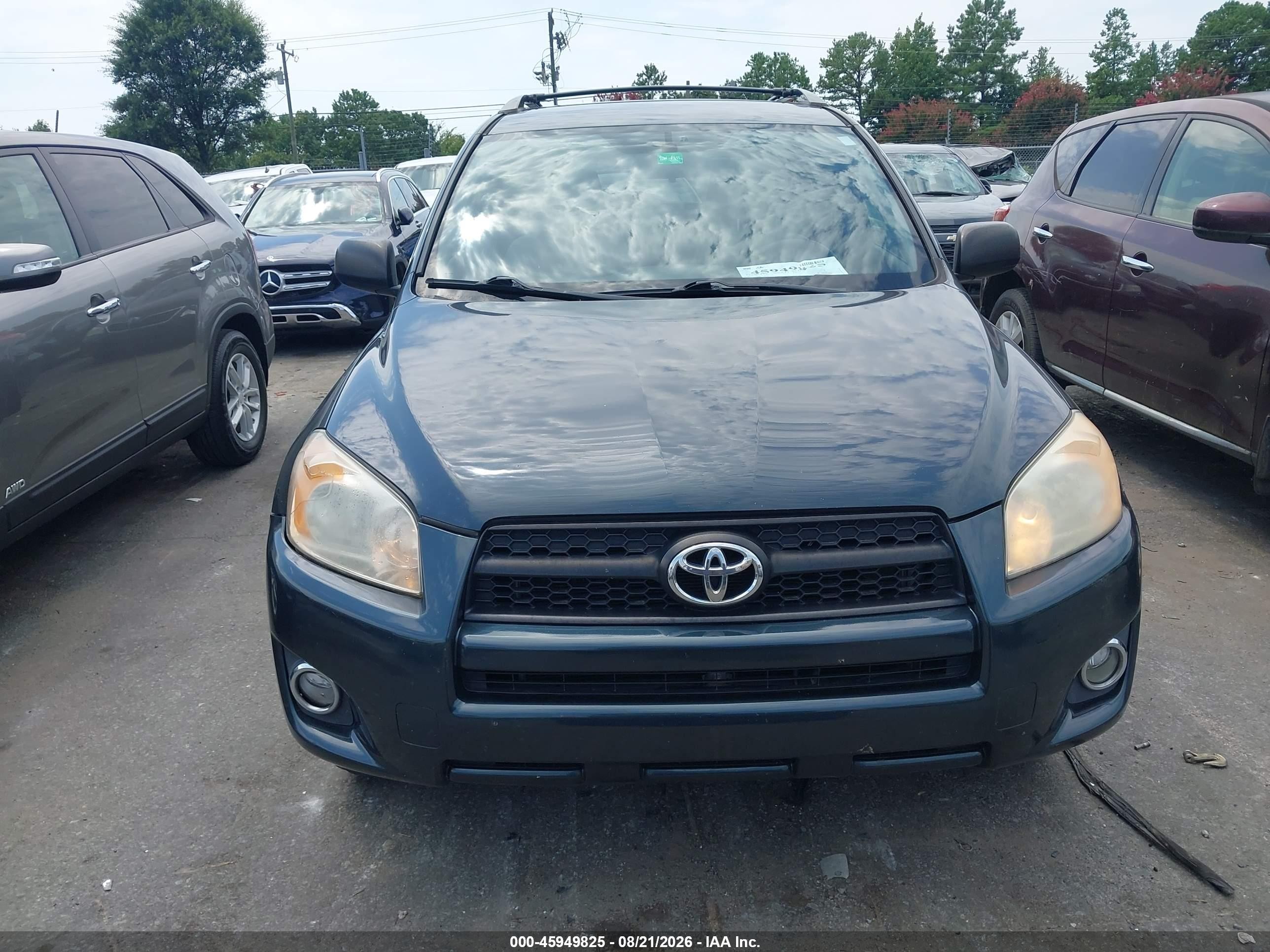 2011 Toyota Rav4   Blue vin: 2T3ZF4DVXBW104965