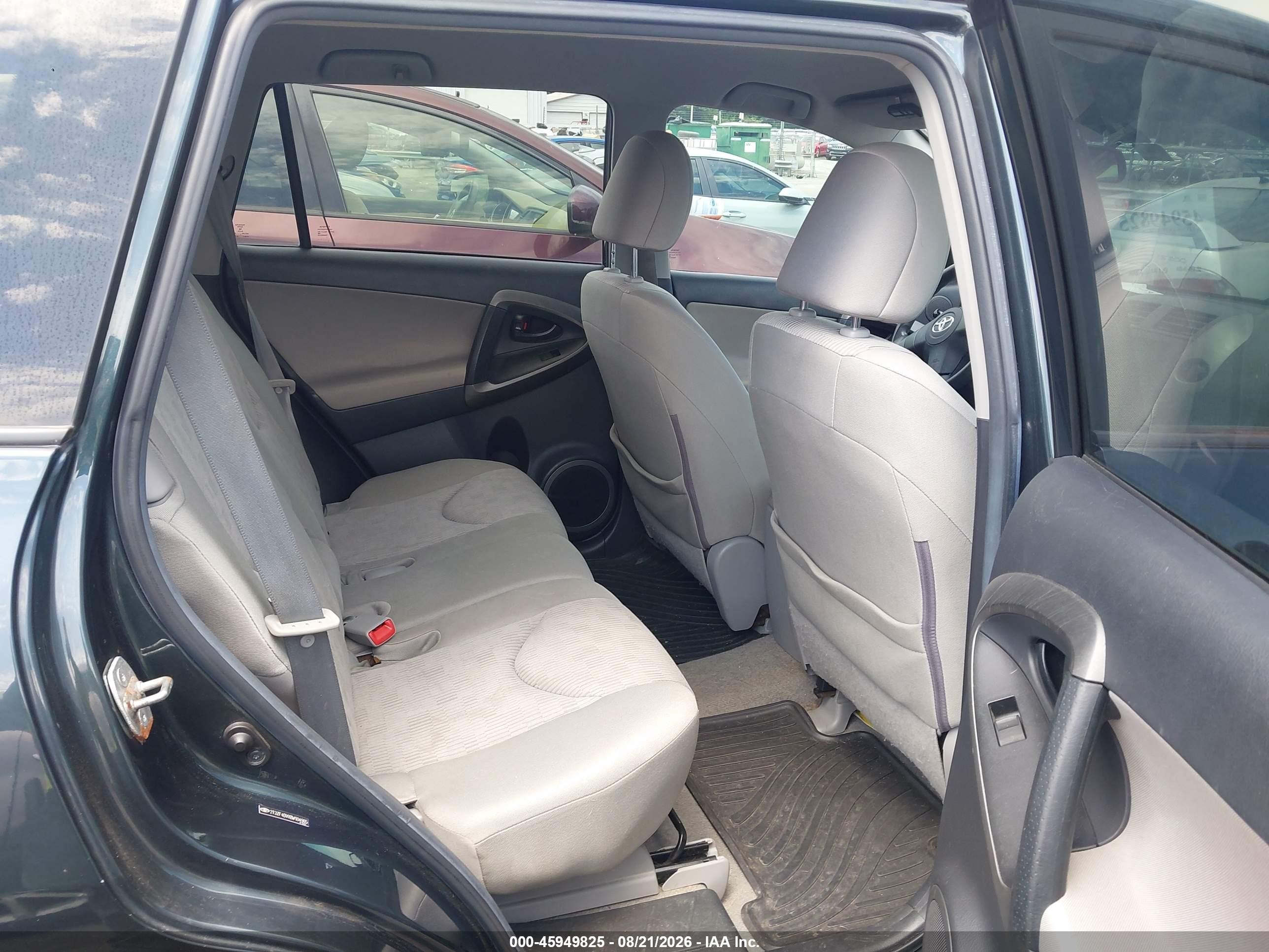 2011 Toyota Rav4   Blue vin: 2T3ZF4DVXBW104965