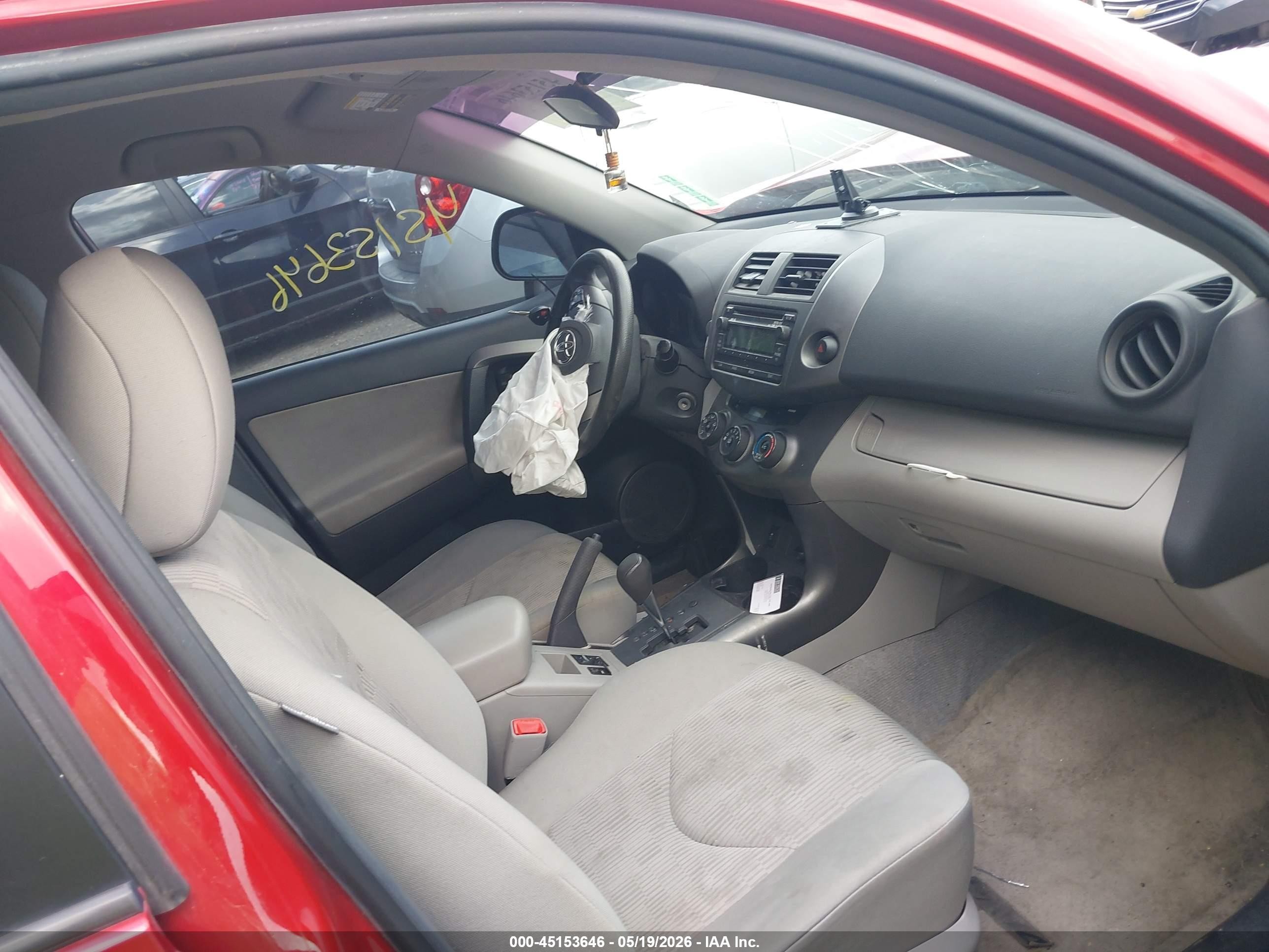 2012 Toyota Rav4   Red vin: 2T3ZF4DVXCW111156
