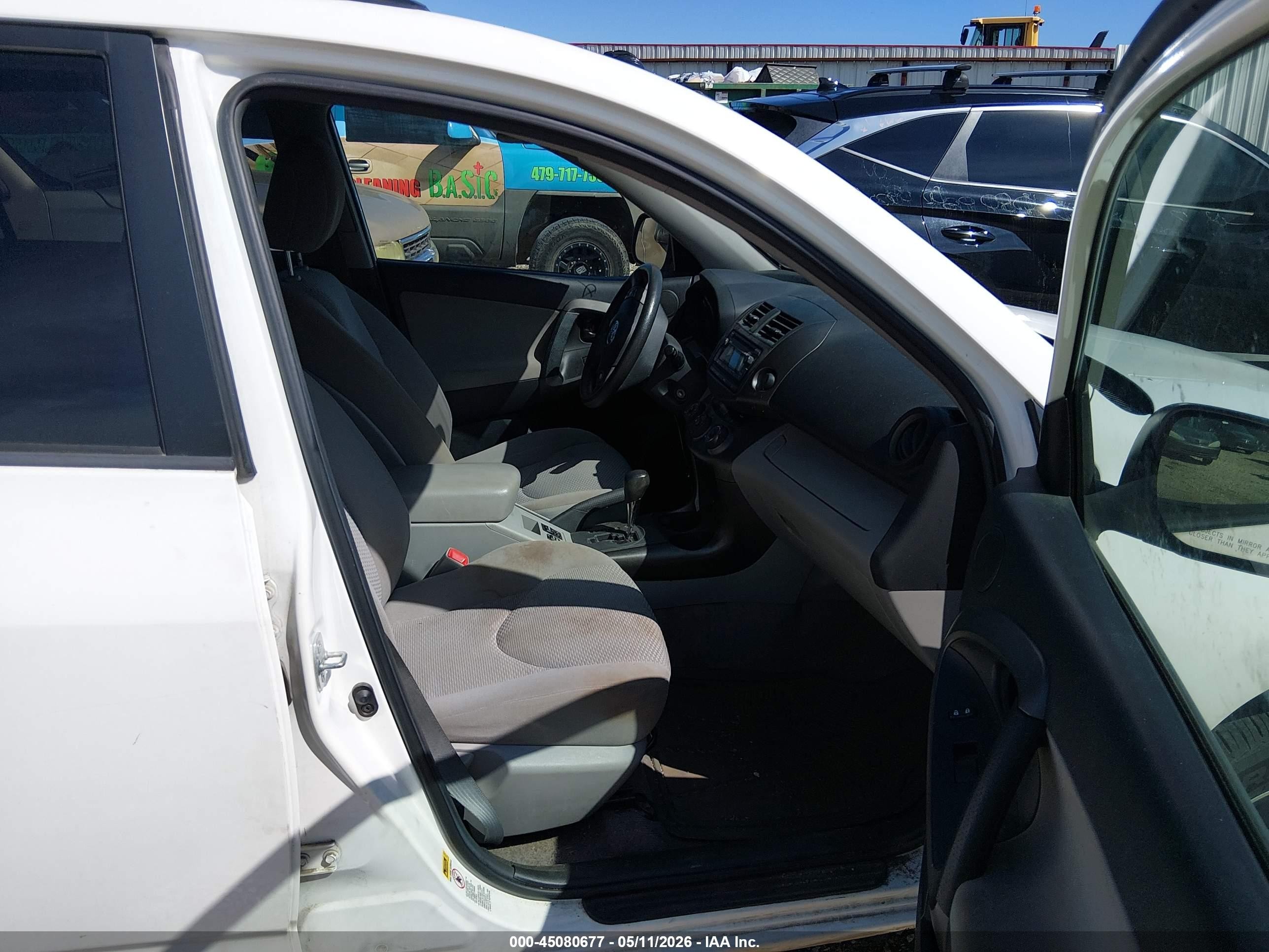 2012 Toyota Rav4   White vin: 2T3ZF4DVXCW143606
