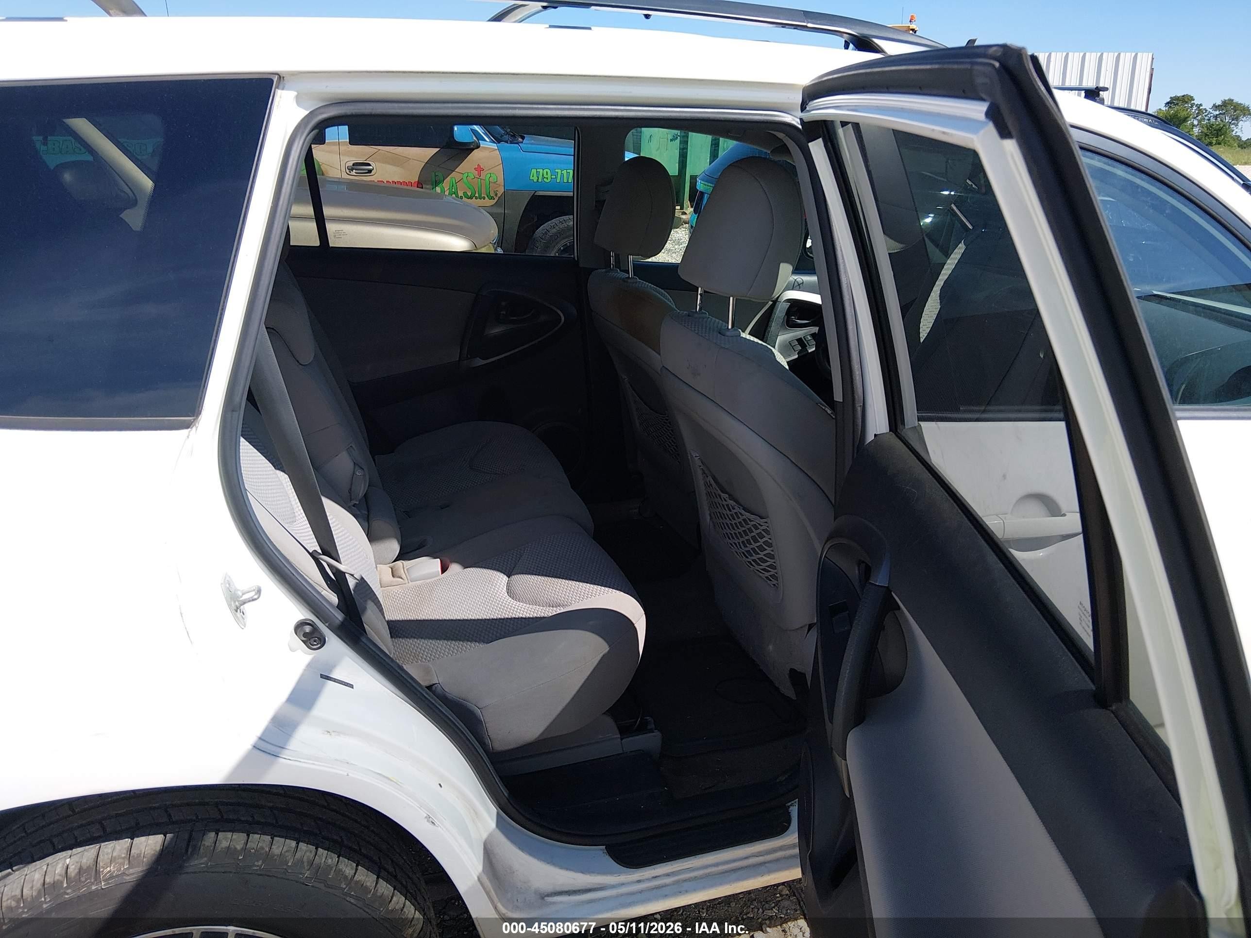 2012 Toyota Rav4   White vin: 2T3ZF4DVXCW143606