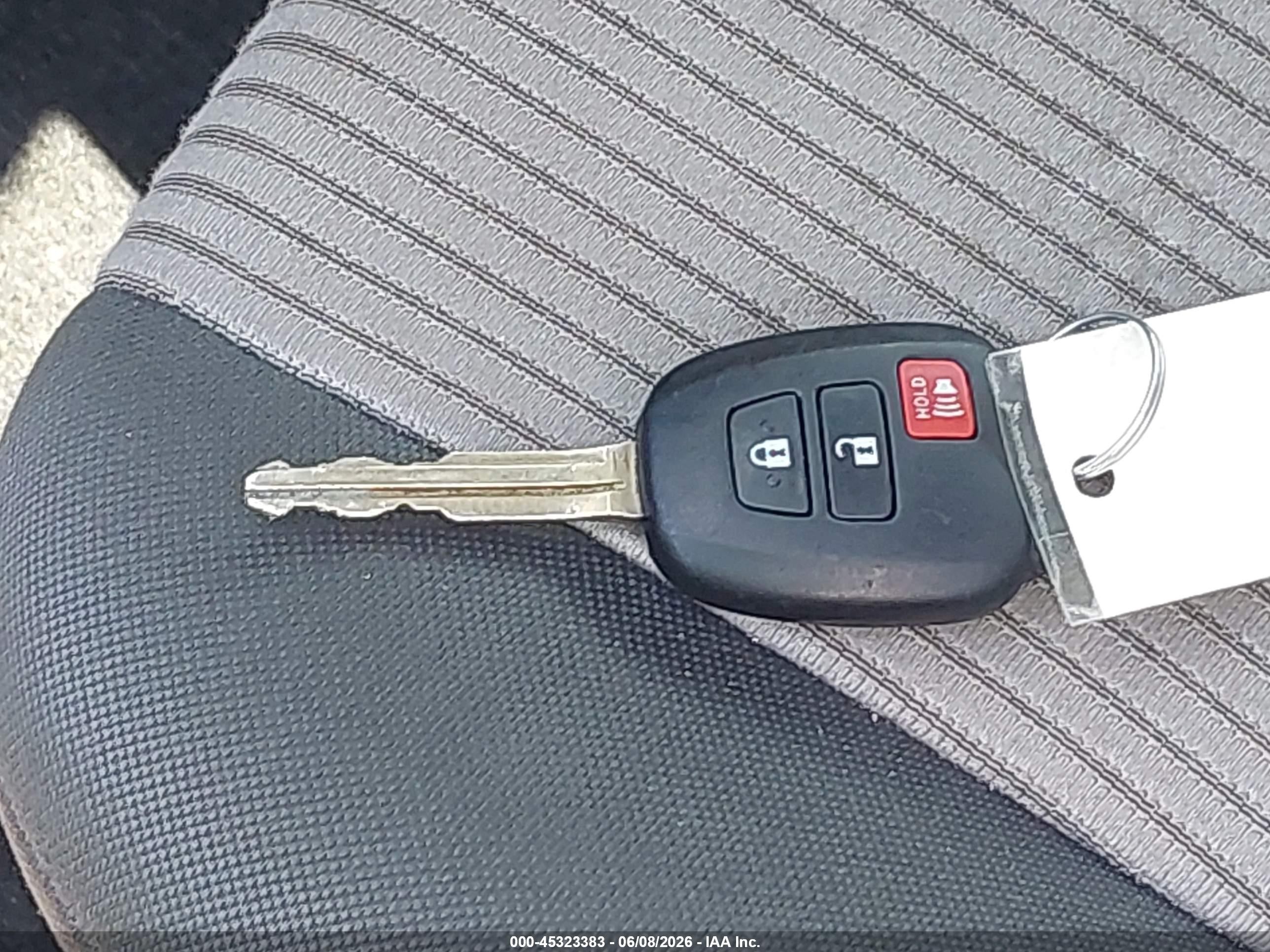 2013 Toyota Rav4 Le Tan vin: 2T3ZFREV0DW006347
