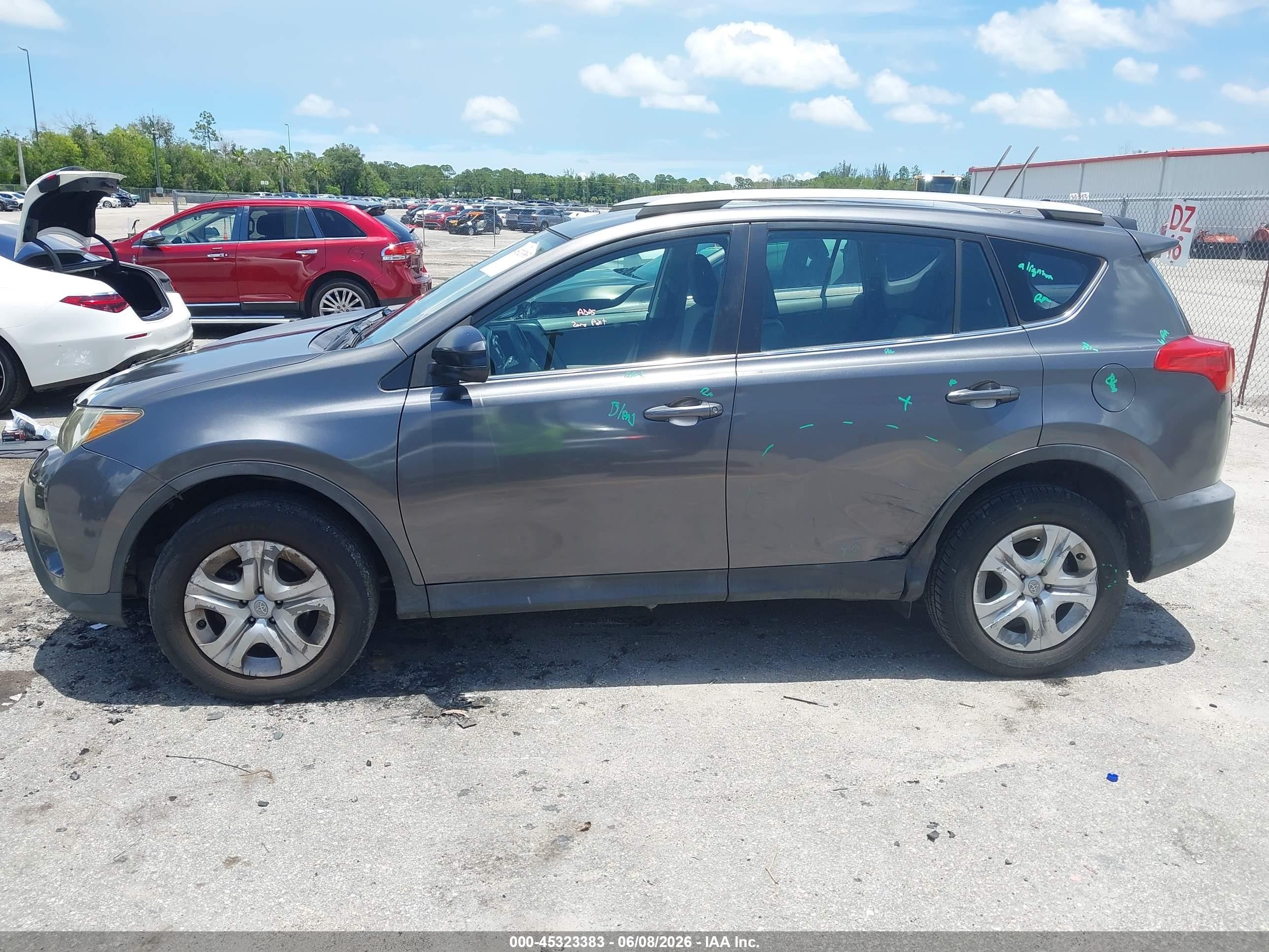 2013 Toyota Rav4 Le Tan vin: 2T3ZFREV0DW006347