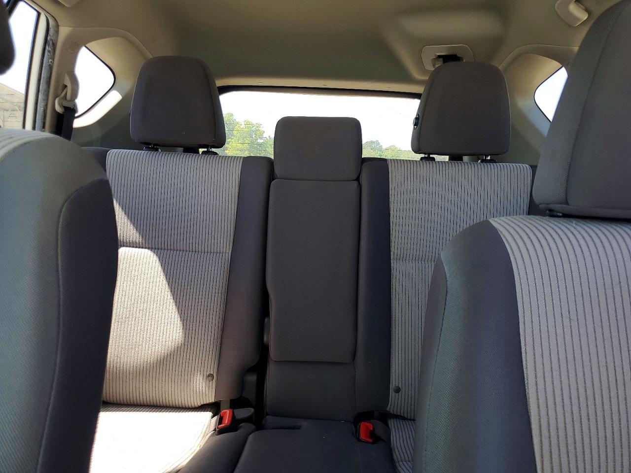2013 Toyota Rav4 Le White vin: 2T3ZFREV0DW039090