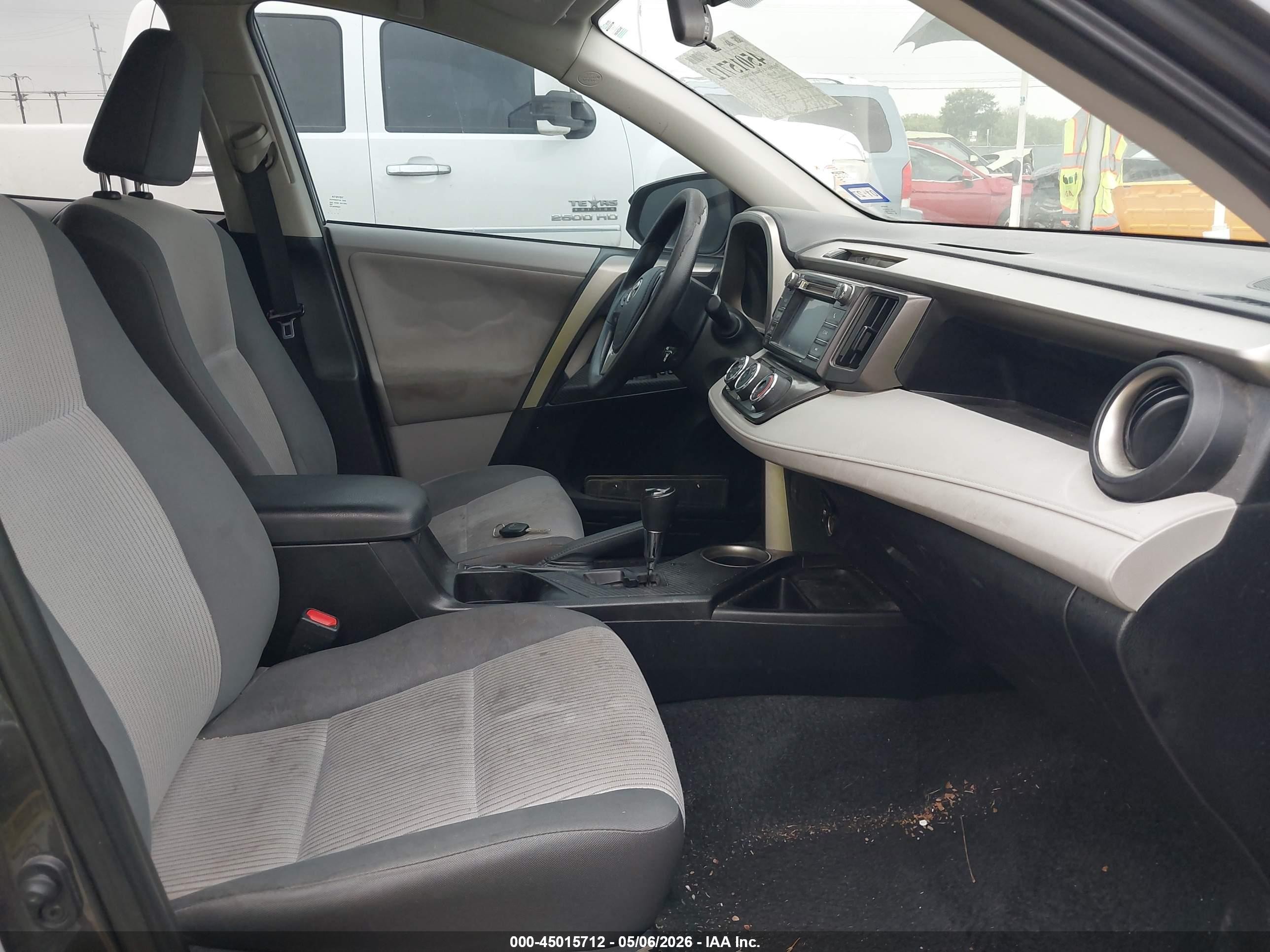 2013 Toyota Rav4 Le Серый vin: 2T3ZFREV0DW054043