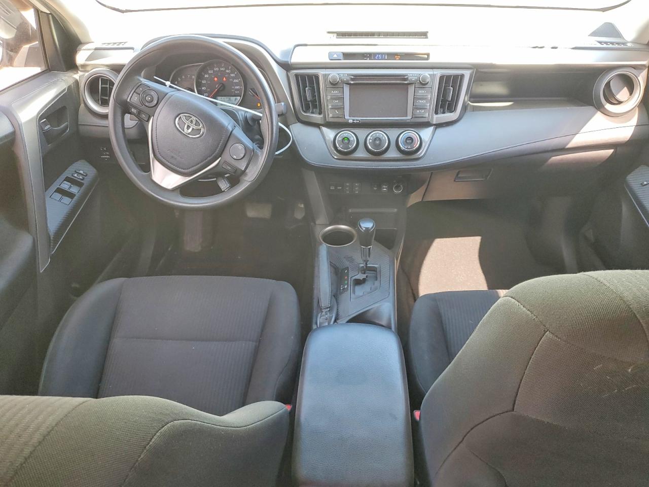 2014 Toyota Rav4 Le White vin: 2T3ZFREV0EW082989