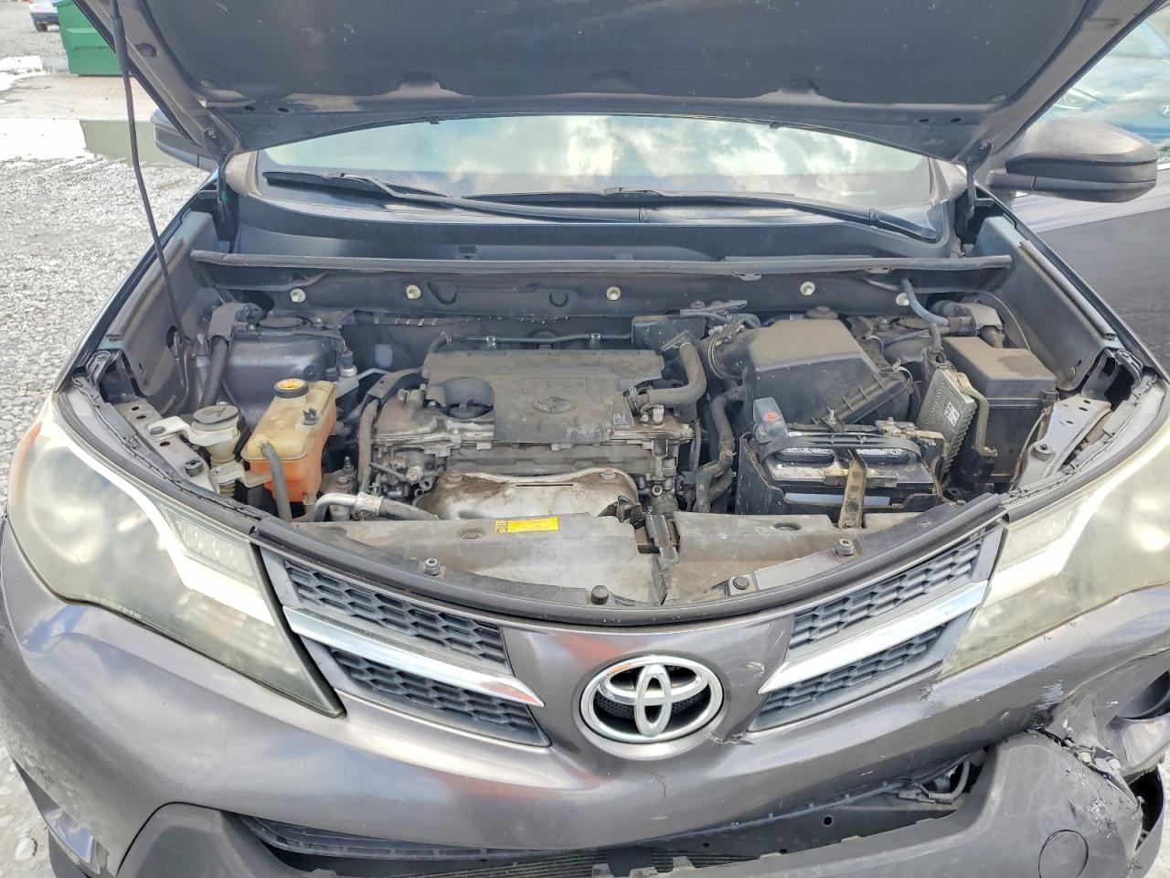 2015 Toyota Rav4 Le Gray vin: 2T3ZFREV0FW171222