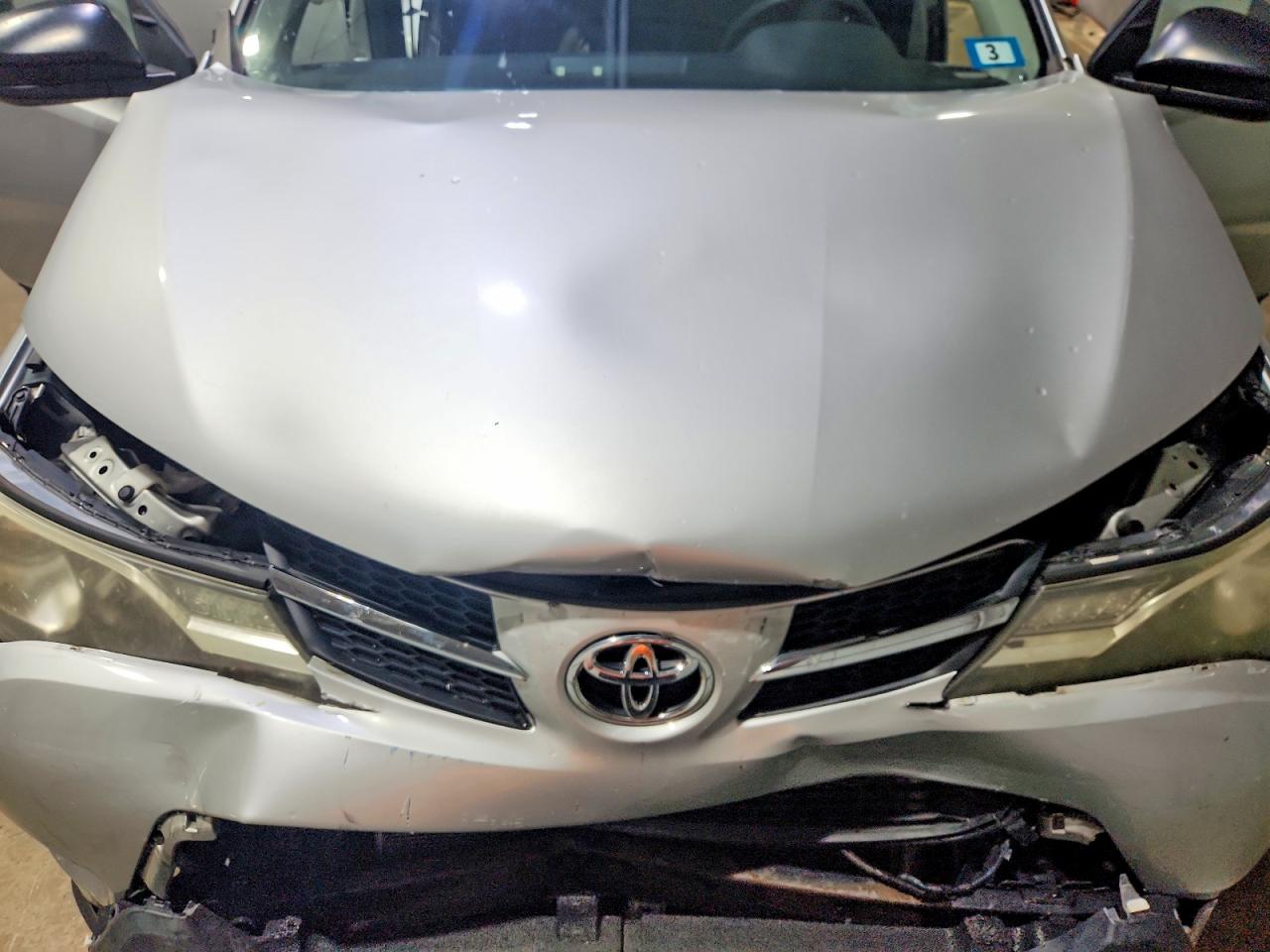 2013 Toyota Rav4 Le Silver vin: 2T3ZFREV1DW013906
