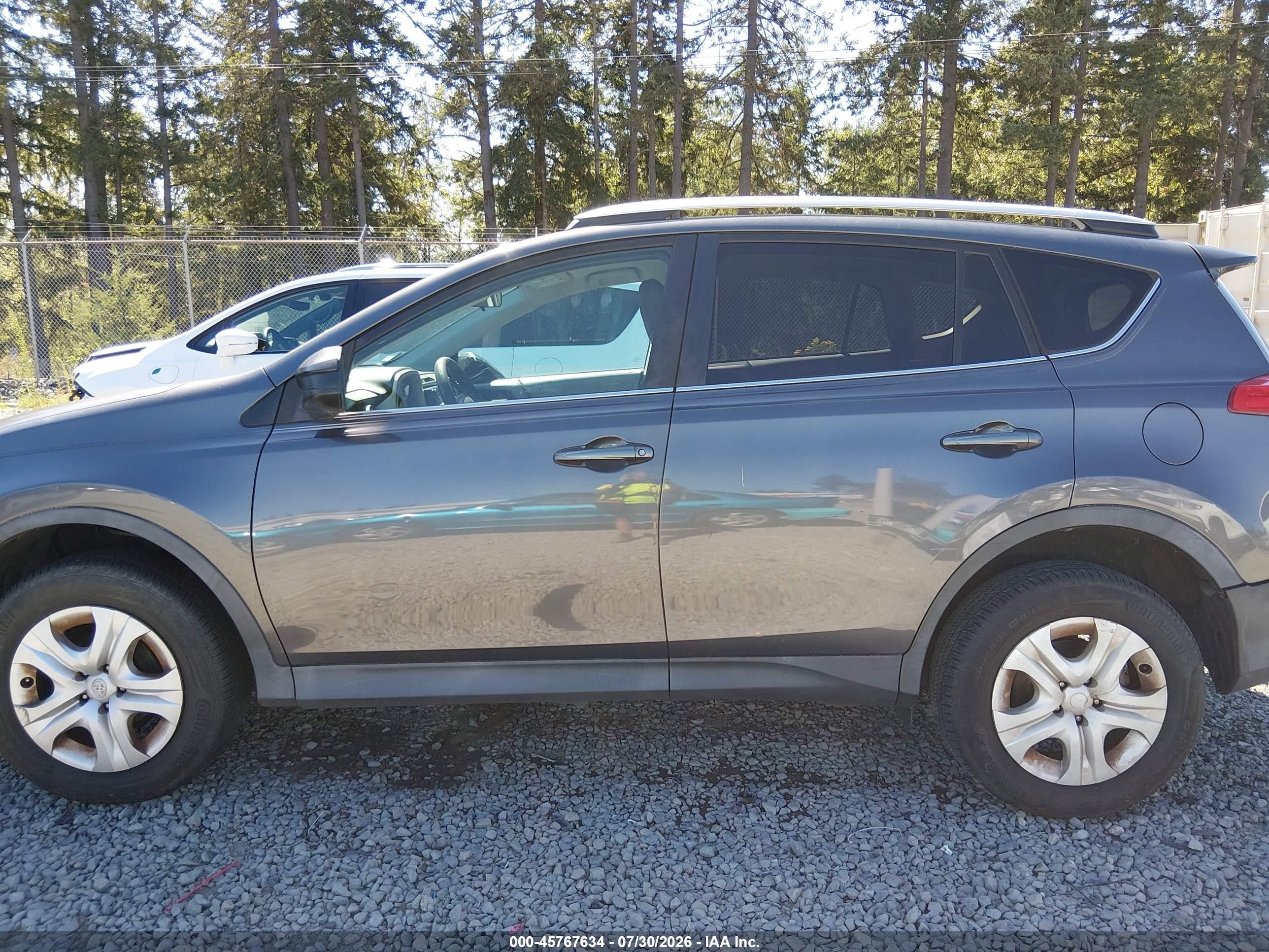 2013 Toyota Rav4 Le Gray vin: 2T3ZFREV1DW015428